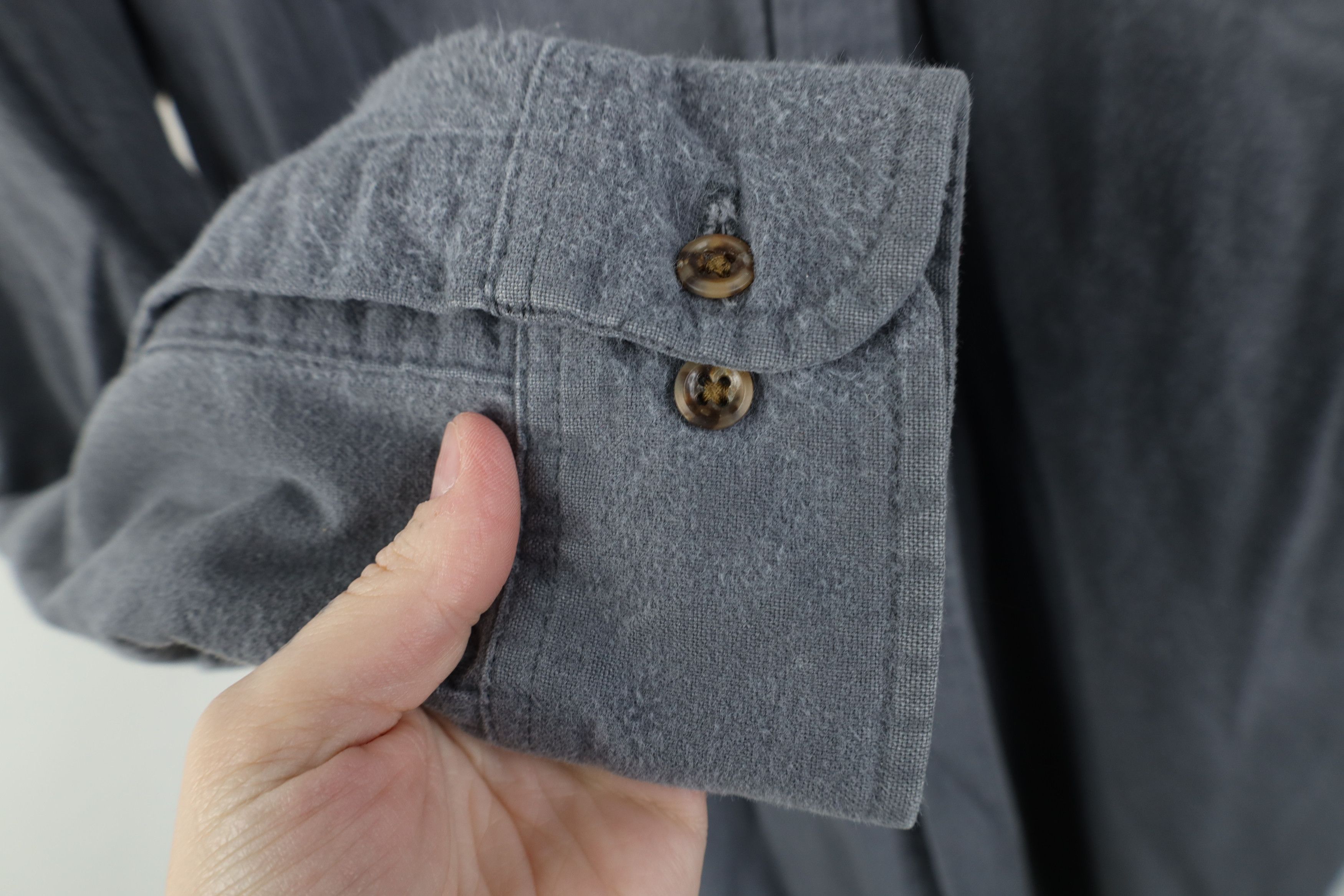Lands' End Vintage 90s Lands End Chamois Cloth Button Shirt Gray USA Size US M / EU 48-50 / 2 - 7 Thumbnail