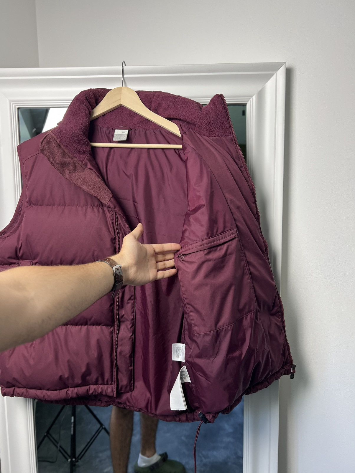 Nike Nike Vintage Burgundy Down Puffer Vest Men’s L Size US L / EU 52-54 / 3 - 9 Thumbnail