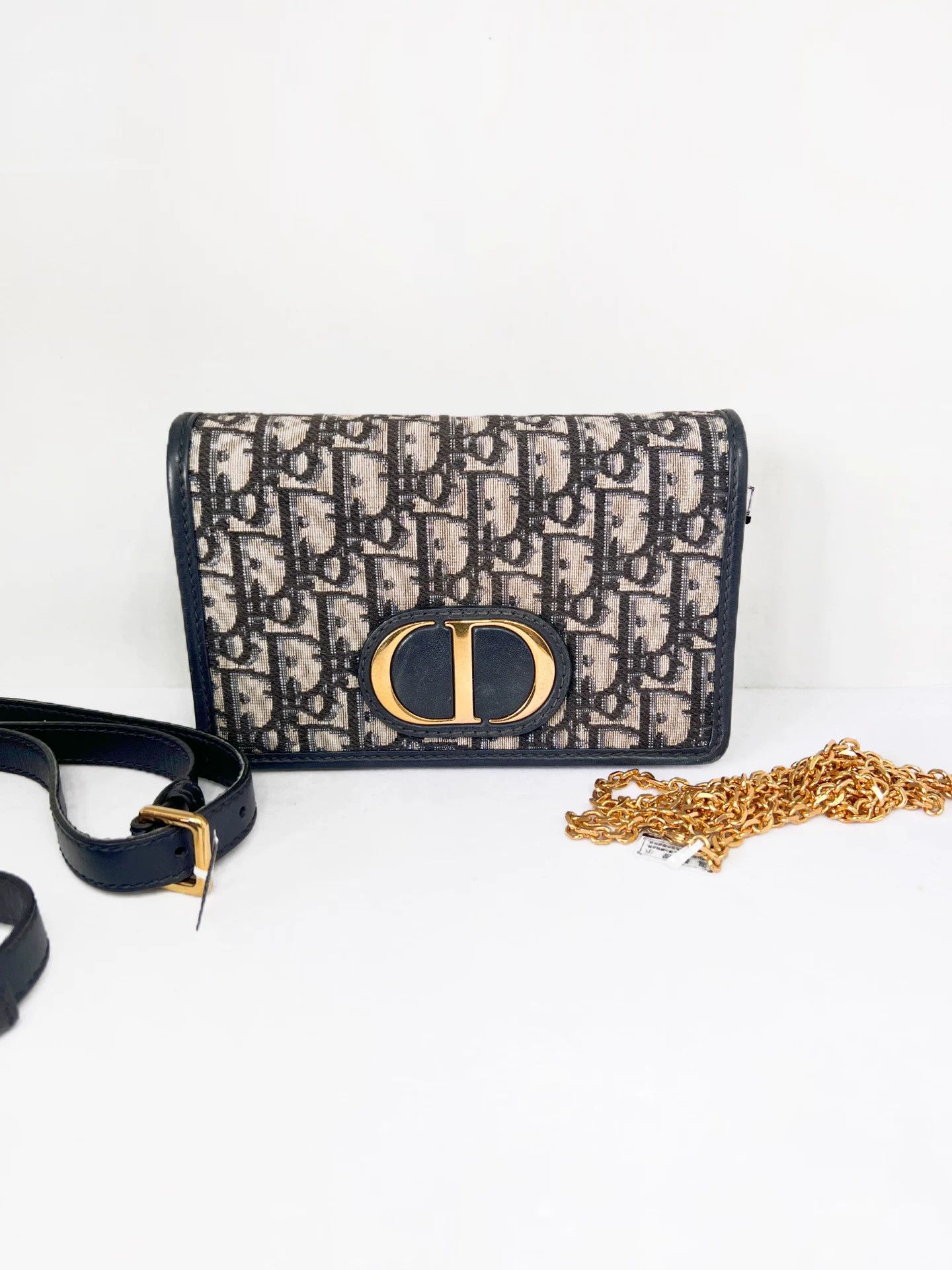 Dior Pre-loved Bag Very good condition Size ONE SIZE - 1 Thumbnail