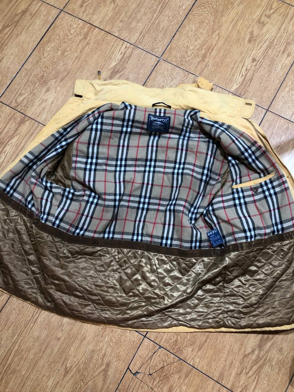 Burberry Vintage Burberry Streetwear Warm Heavy Coat Size XXL Size US XXL / EU 58 / 5 - 18 Thumbnail
