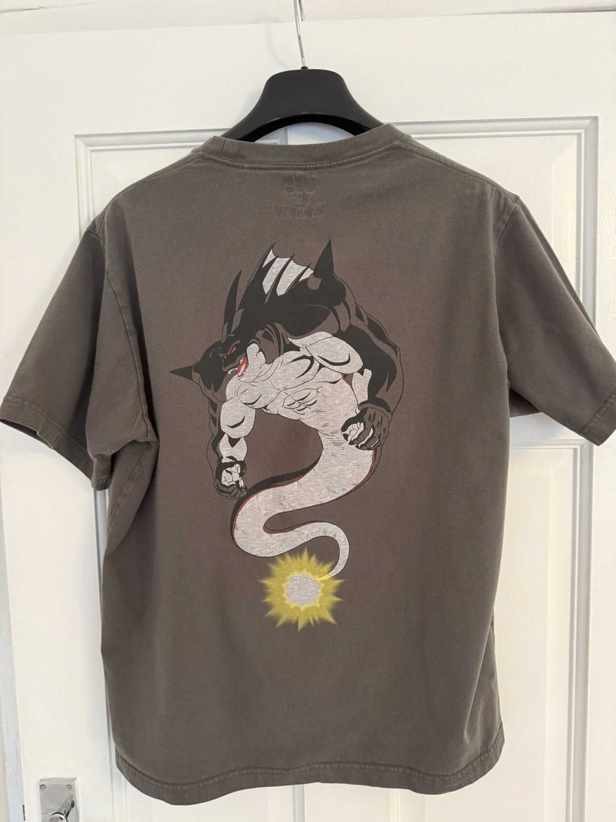 Uniqlo Uniqlo x Dragon Ball “Shenron” Tee – Rare 2023 Drop Size US M / EU 48-50 / 2 - 2 Thumbnail