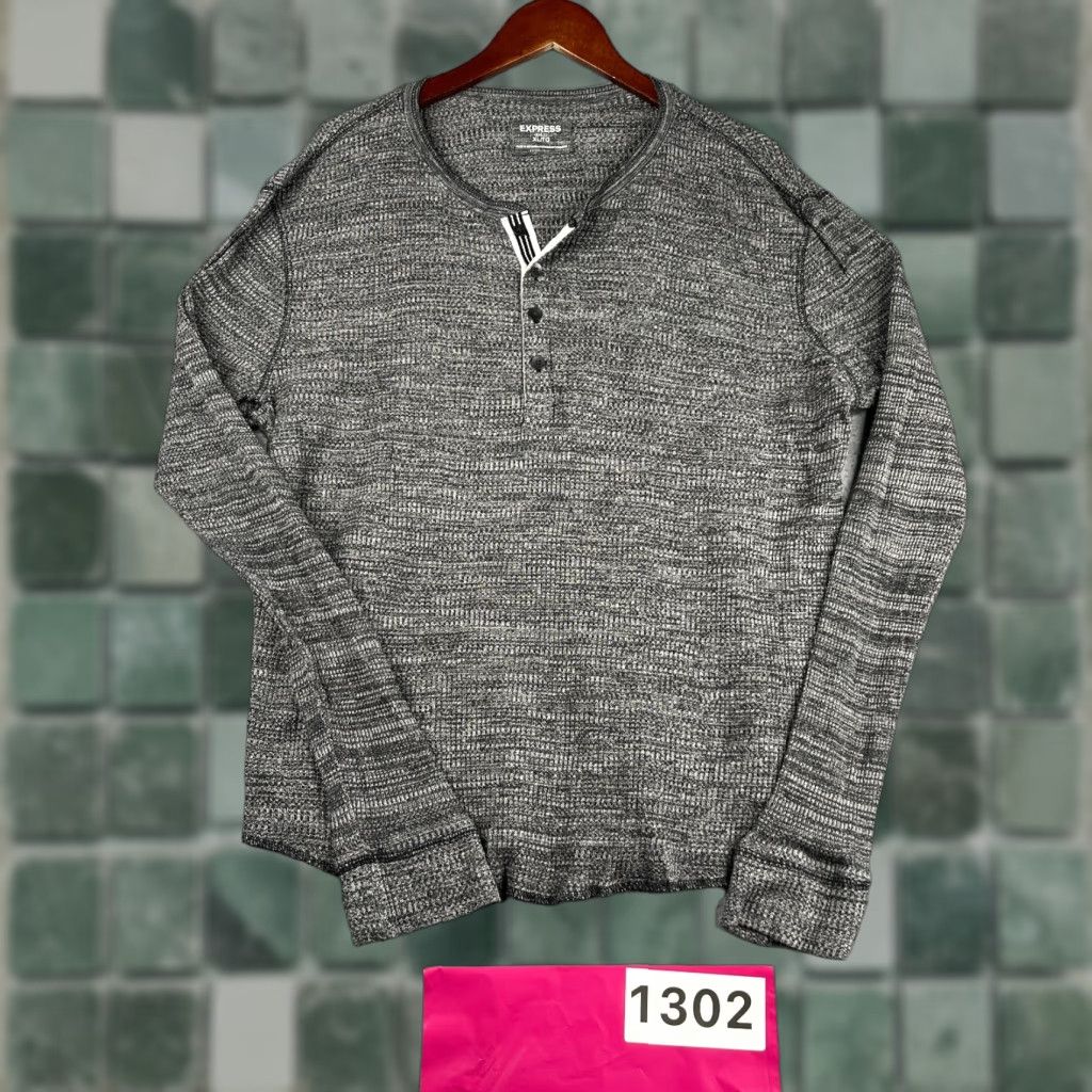 Express Express Shirt Mens XL Gray Henley Waffle Knit Long Sleeve Pullover Size US XL / EU 56 / 4 - 1 Thumbnail