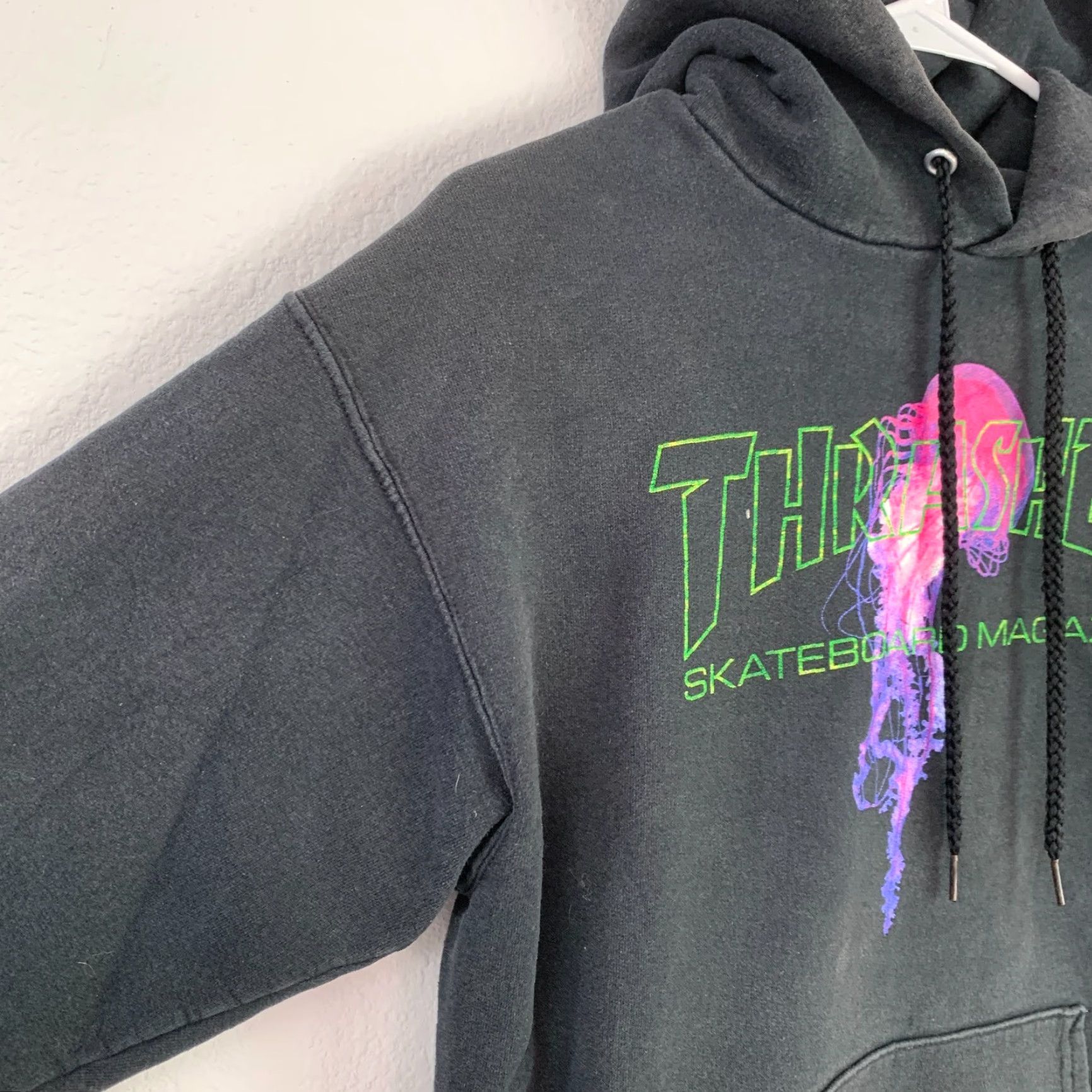 VINTAGE Thrasher x Atlantic Drift Jellyfish Black Hoodie Sweatshirt Small