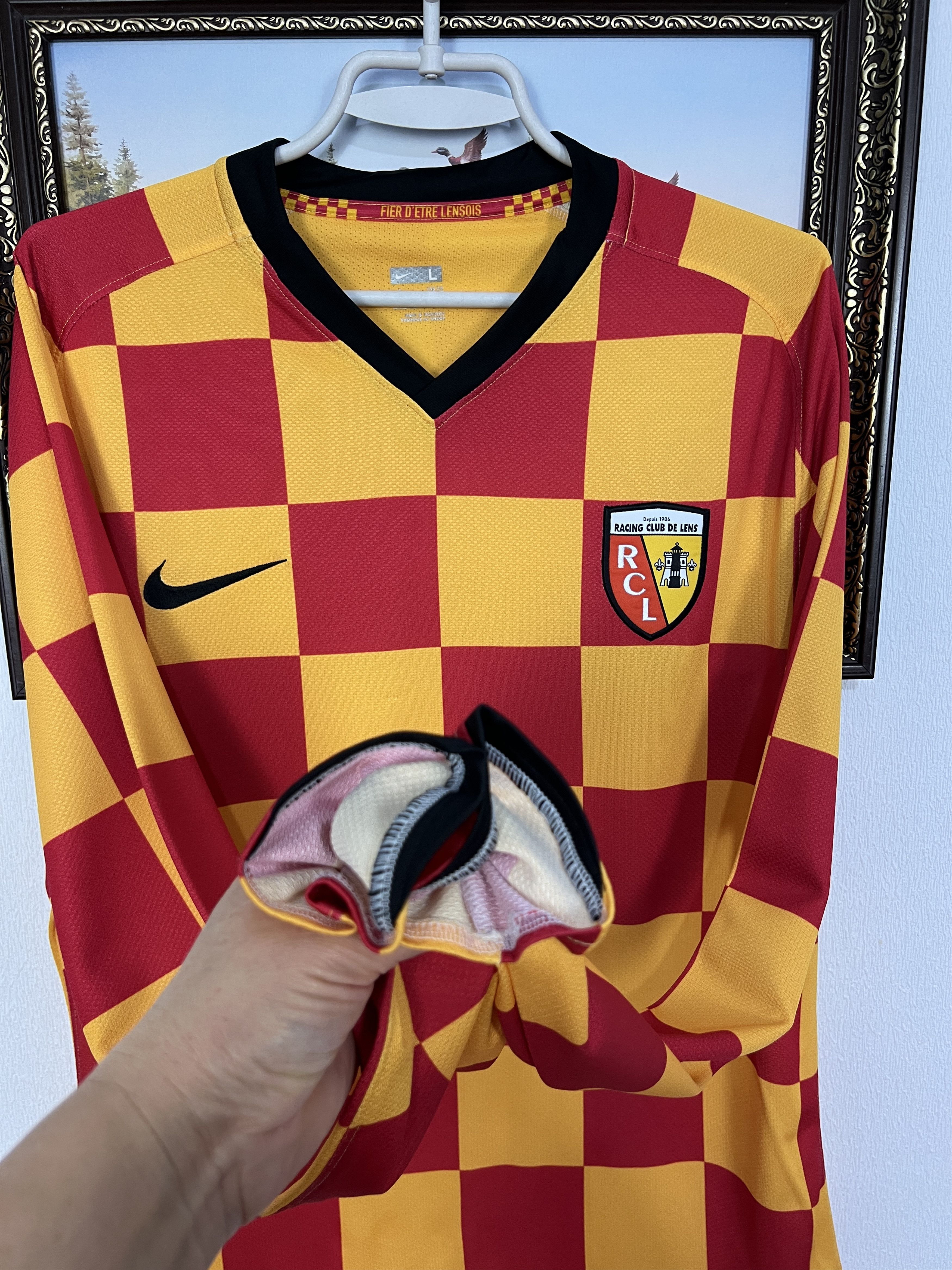Nike Lens football shirt Soccer Long Sleeve Player Issue Jersey Size US L / EU 52-54 / 3 - 5 Thumbnail