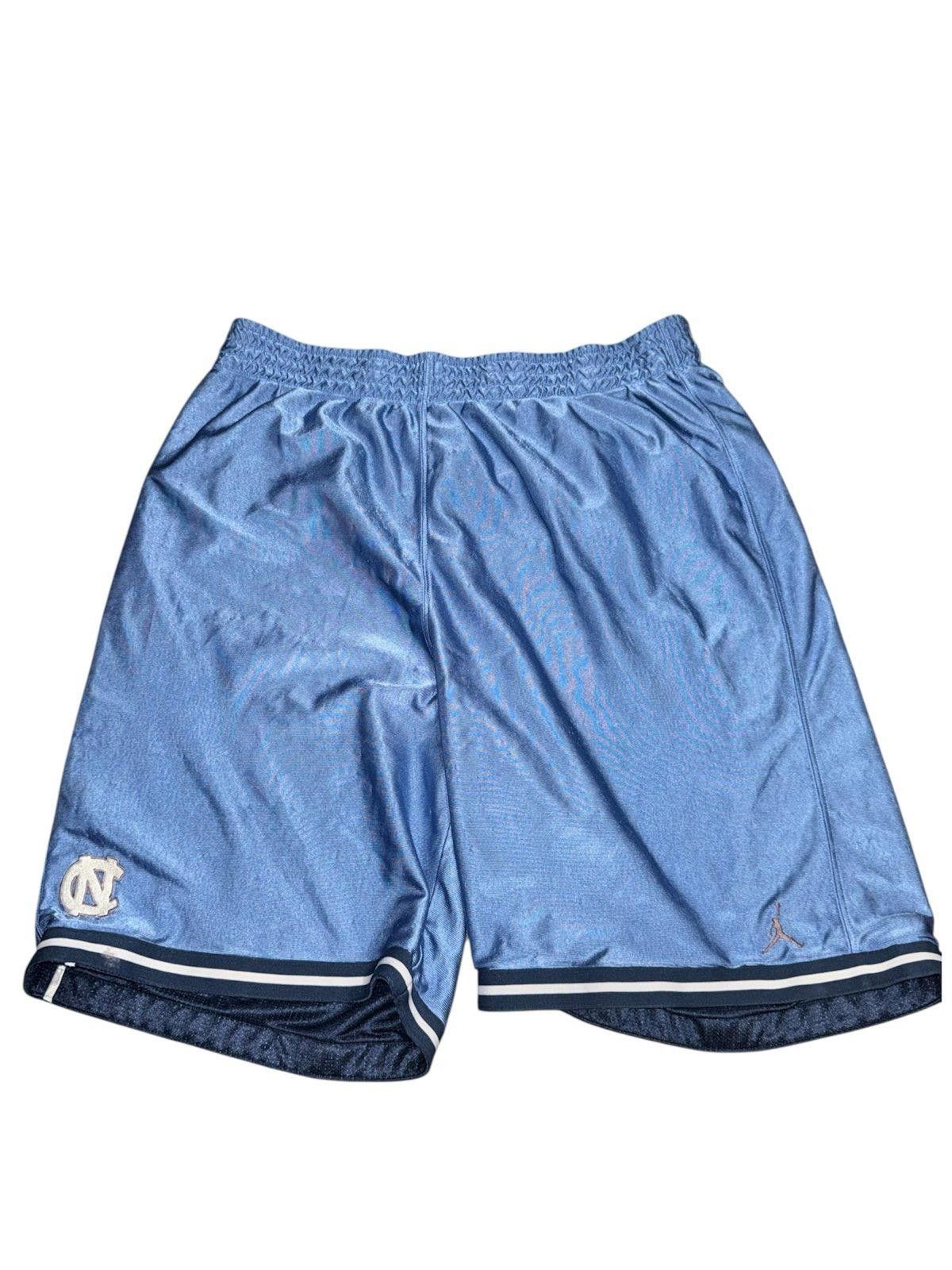 Jordan Brand Jordan UNC Basketball Shorts Sz XL Reversible Nike Tar Heels Size US 36 / EU 52 - 1 Thumbnail