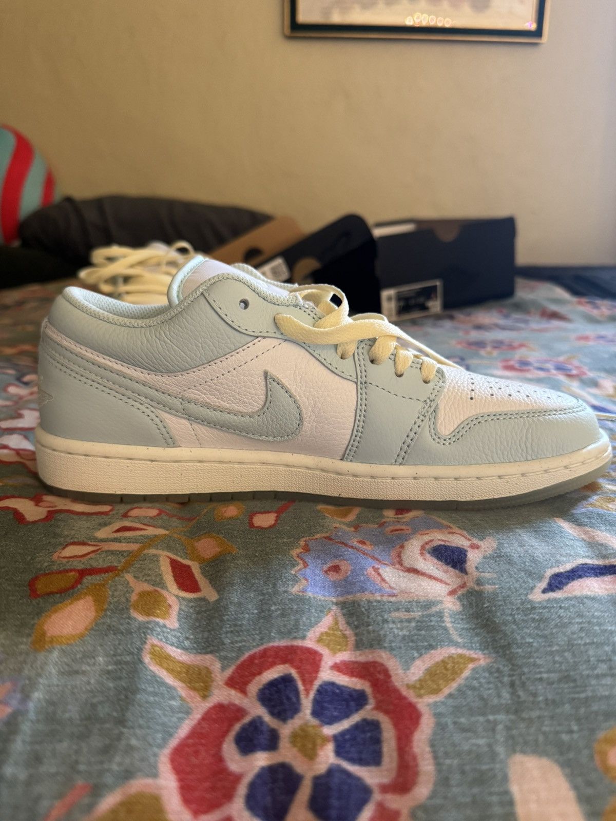 Jordan Brand Jordan 1 Low SE Glacier Blue Summit White. Brand new Size US 9 / IT 39 - 14 Thumbnail