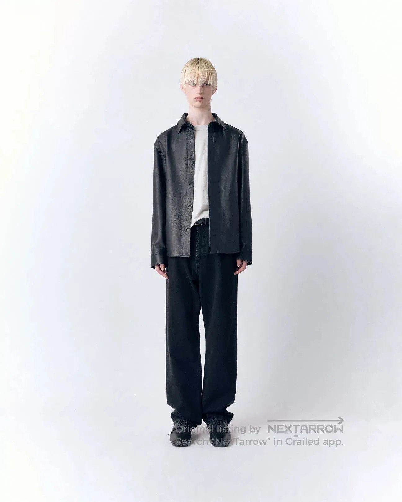Vuja De relaxed-fit jeans in musou black. Size US 27 - 3 Thumbnail