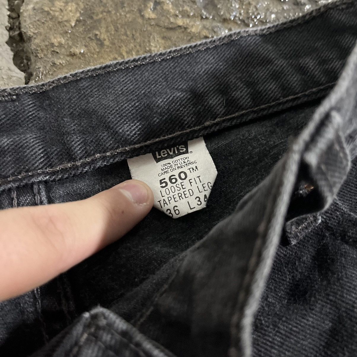 Levi's × Vintage Crazy Vintage 90s Levi's 560 Baggy Loose Fit Skater Jeans Size US 36 / EU 52 - 9 Thumbnail