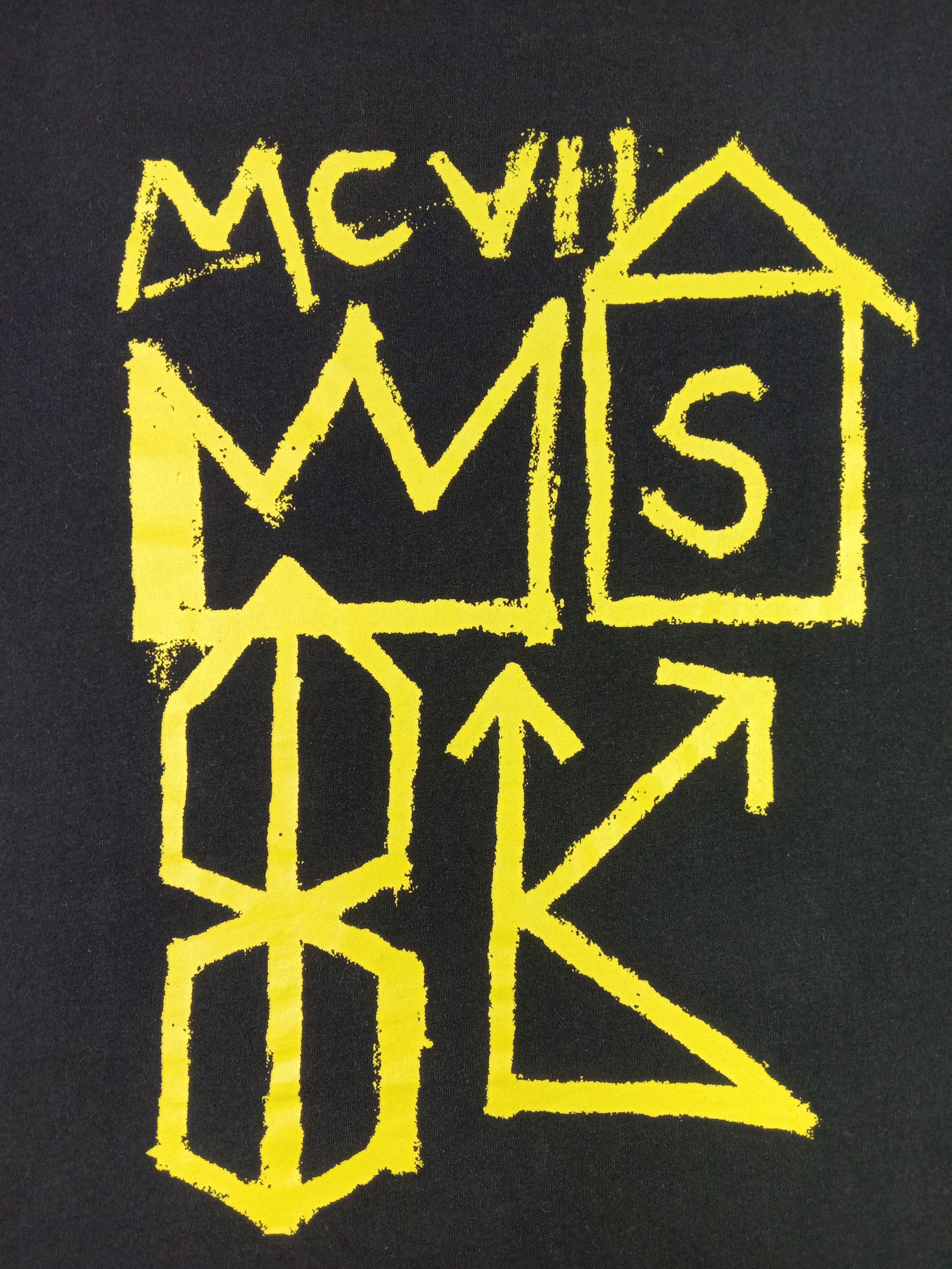 Jean-Michel Basquiat Jean Michel Basquiat x Uniqlo 10th Anniversary T Shirt Size US L / EU 52-54 / 3 - 2 Thumbnail