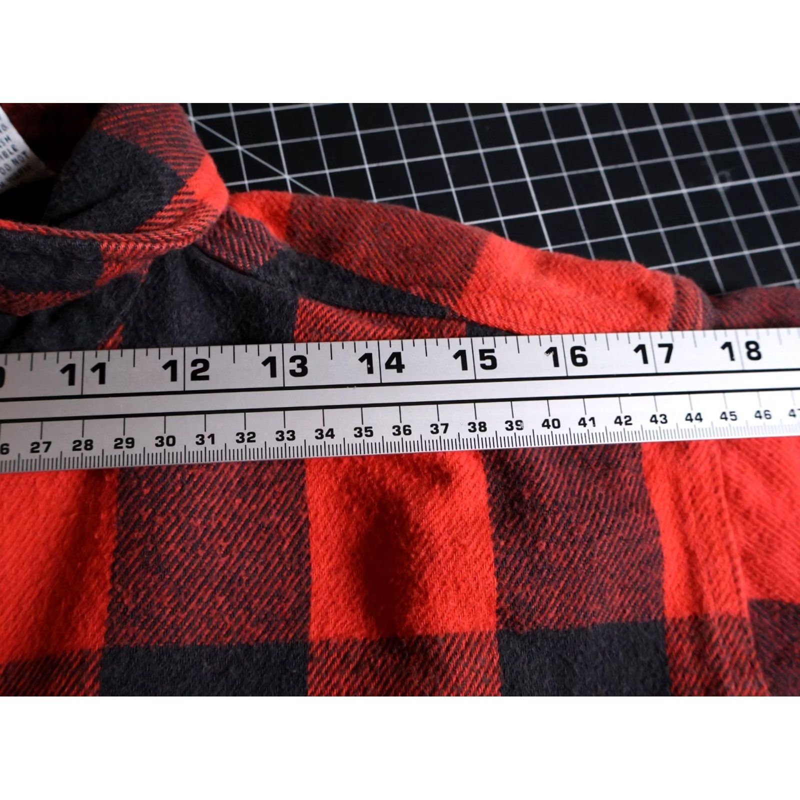 Vintage VINTAGE Five Brother Flannel Shirt Men's Large Red Black Buffalo Plaid Workwear Size US L / EU 52-54 / 3 - 7 Thumbnail