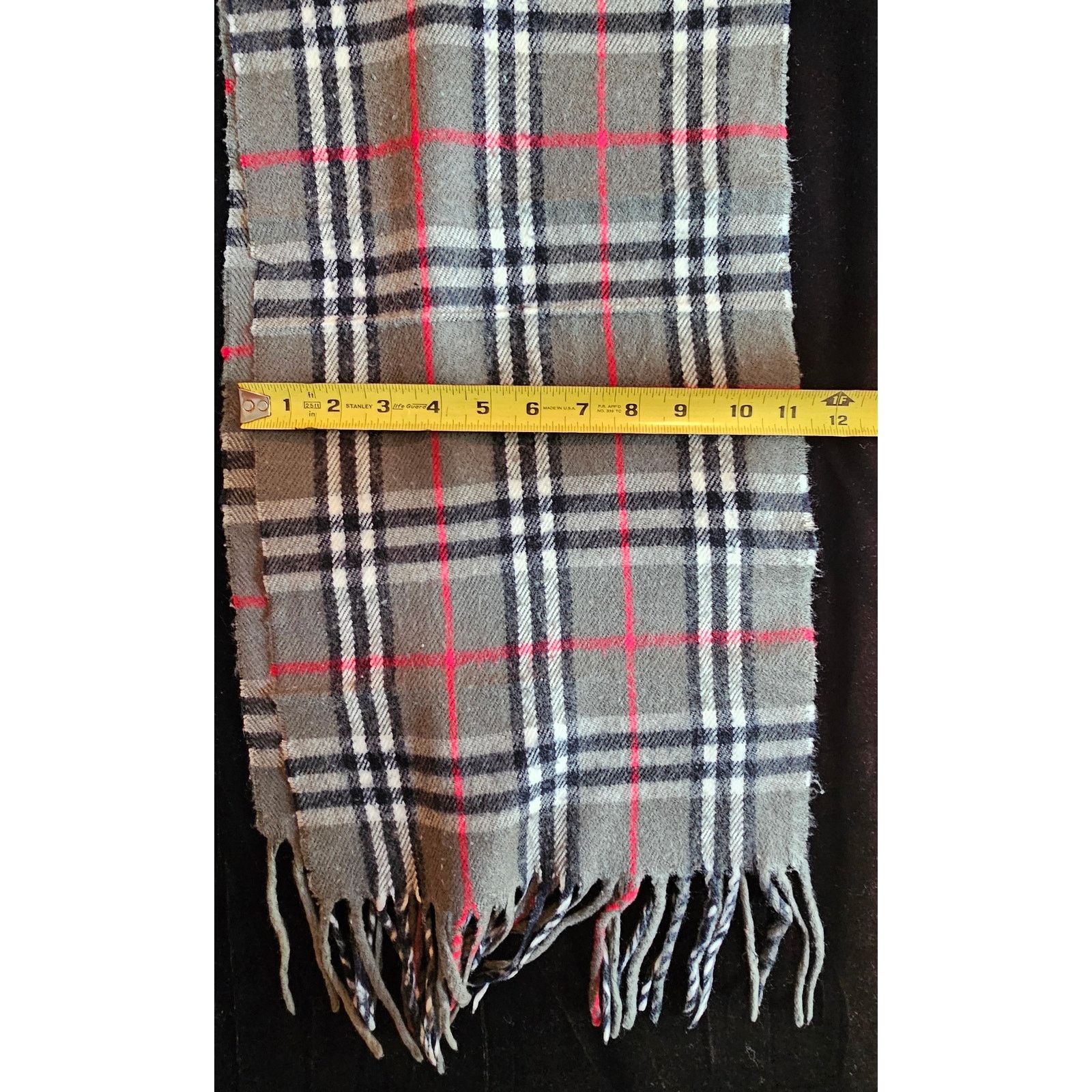 Burberry BURBERRYsLondon 100% Lambswool Gray Scarf Nova Check (2) Size ONE SIZE - 7 Thumbnail