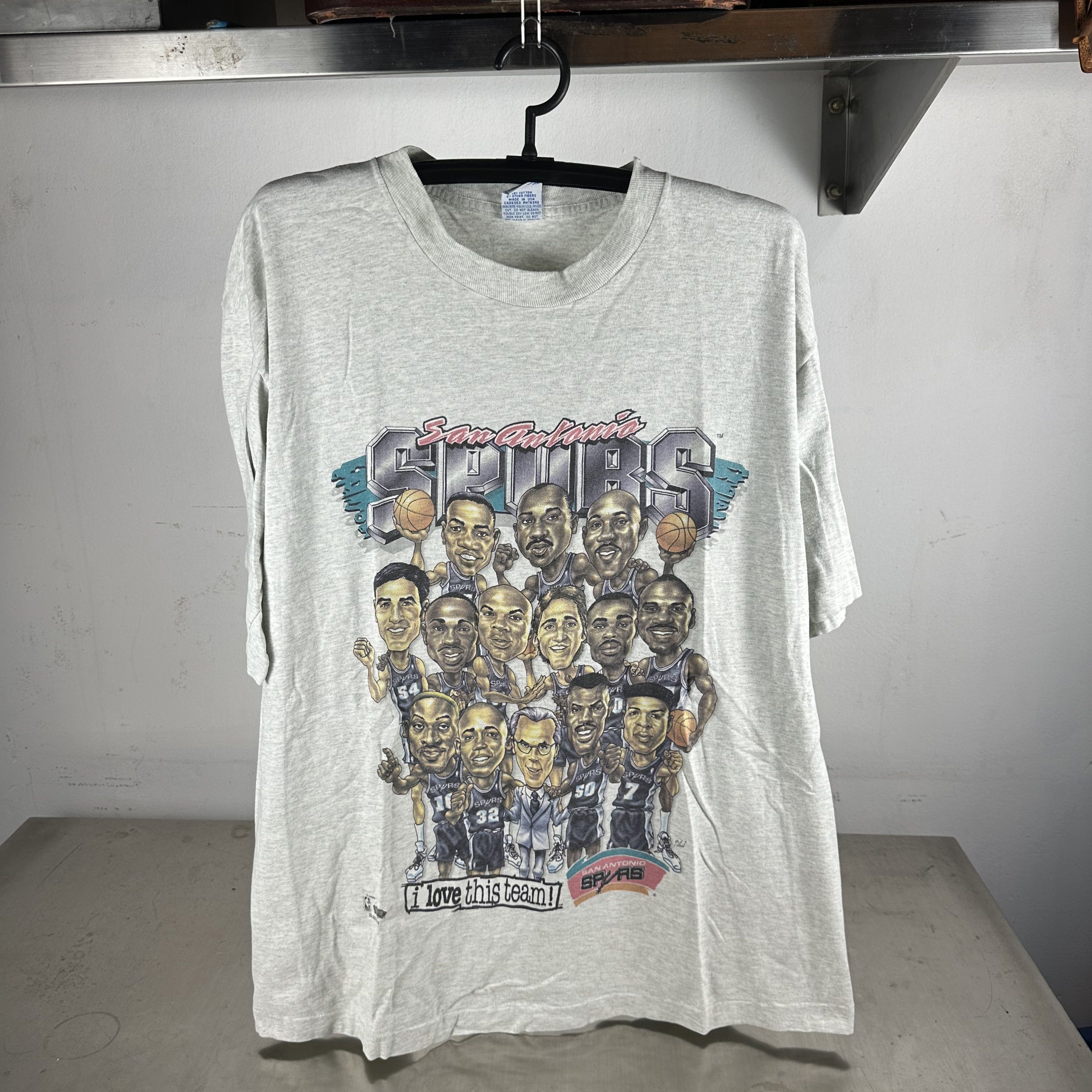 Vintage Vintage 90s San Antonio Spurs NBA Salem Caricature T-shirt Size US XL / EU 56 / 4 - 1 Thumbnail