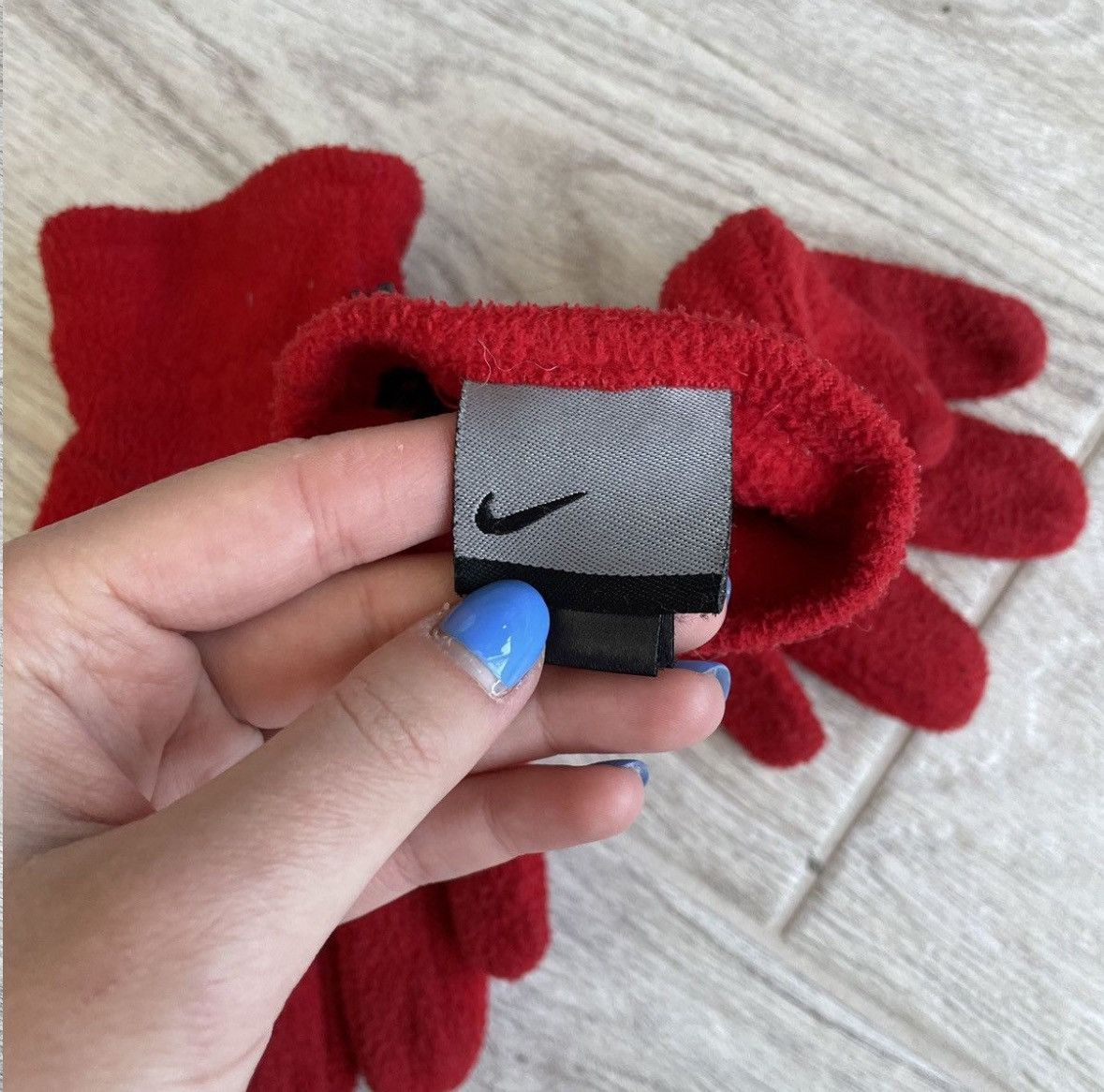 Nike Vintage Nike Fleece Gloves Size ONE SIZE - 4 Thumbnail