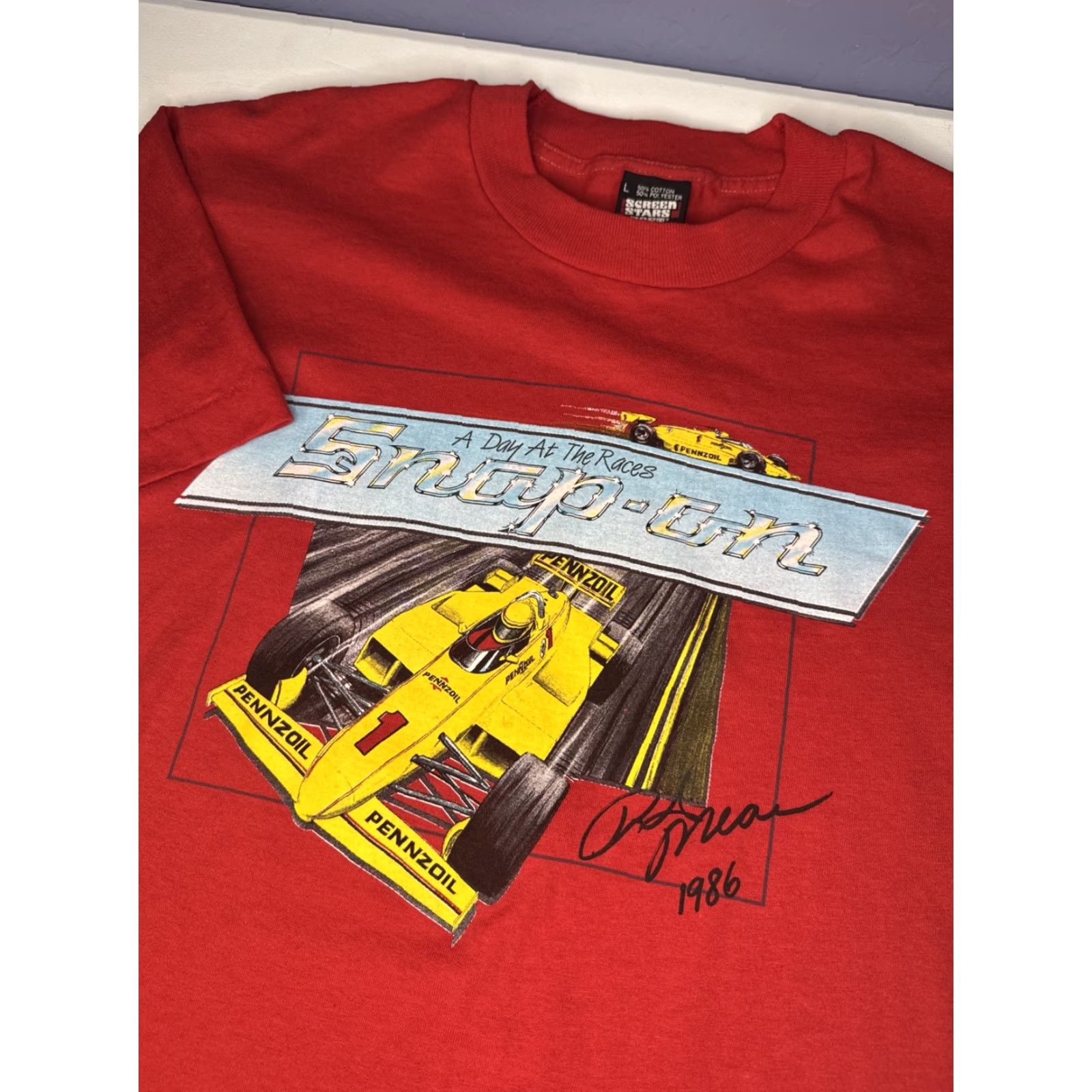 Vintage VINTAGE Snap On T-Shirt Rick Mears A Day At The Races 1986 F1 Sz L Red Mens L Size US L / EU 52-54 / 3 - 2 Thumbnail