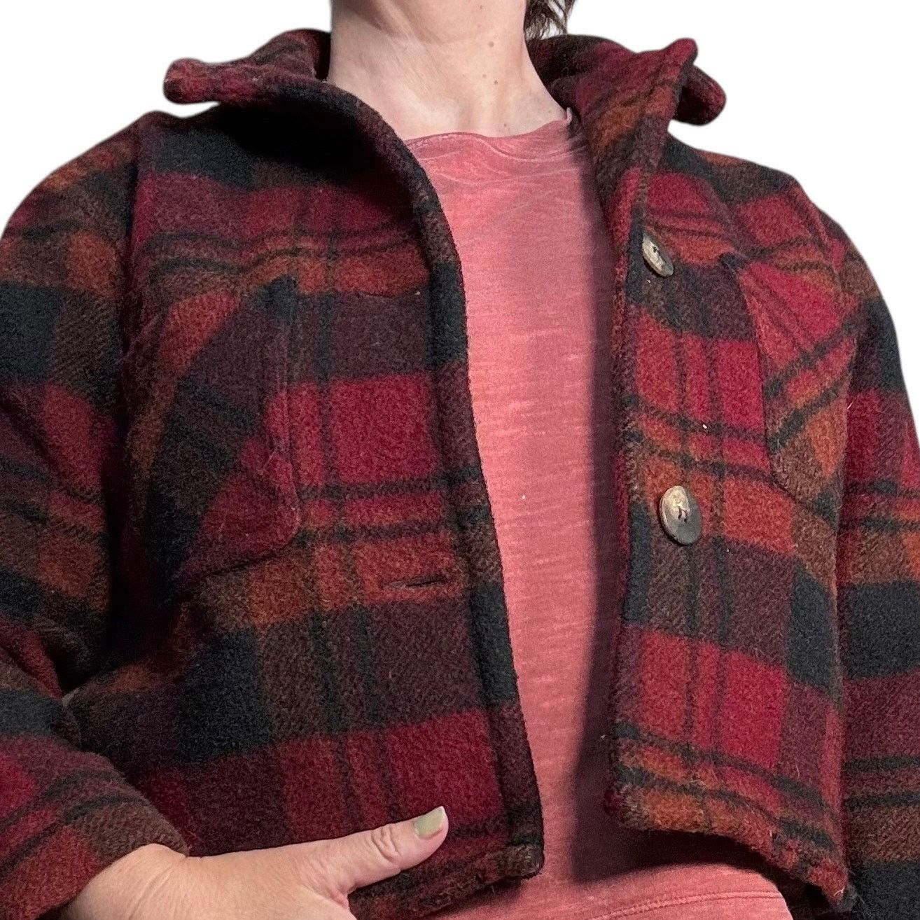 Woolrich Woolen Mills Vintage 90s Woolrich Cropped Red Plaid Jacket Made In USA Size M / US 6-8 / IT 42-44 - 11 Thumbnail
