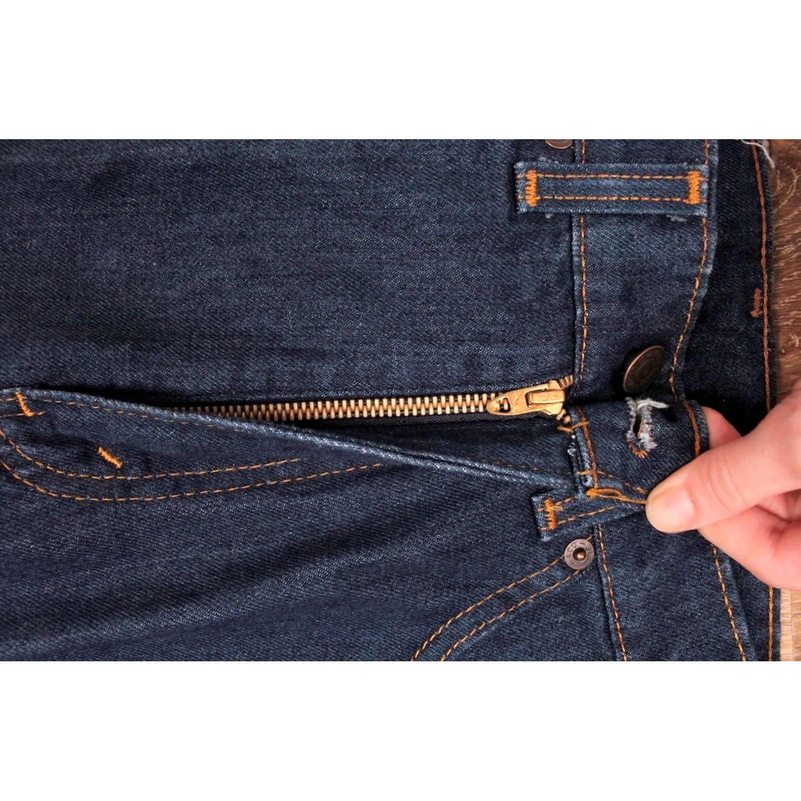 Levi's Levi's 1970s Jeans Straight Leg 28x34 Blue Mens VTG NOS Size US 28 / EU 44 - 8 Thumbnail