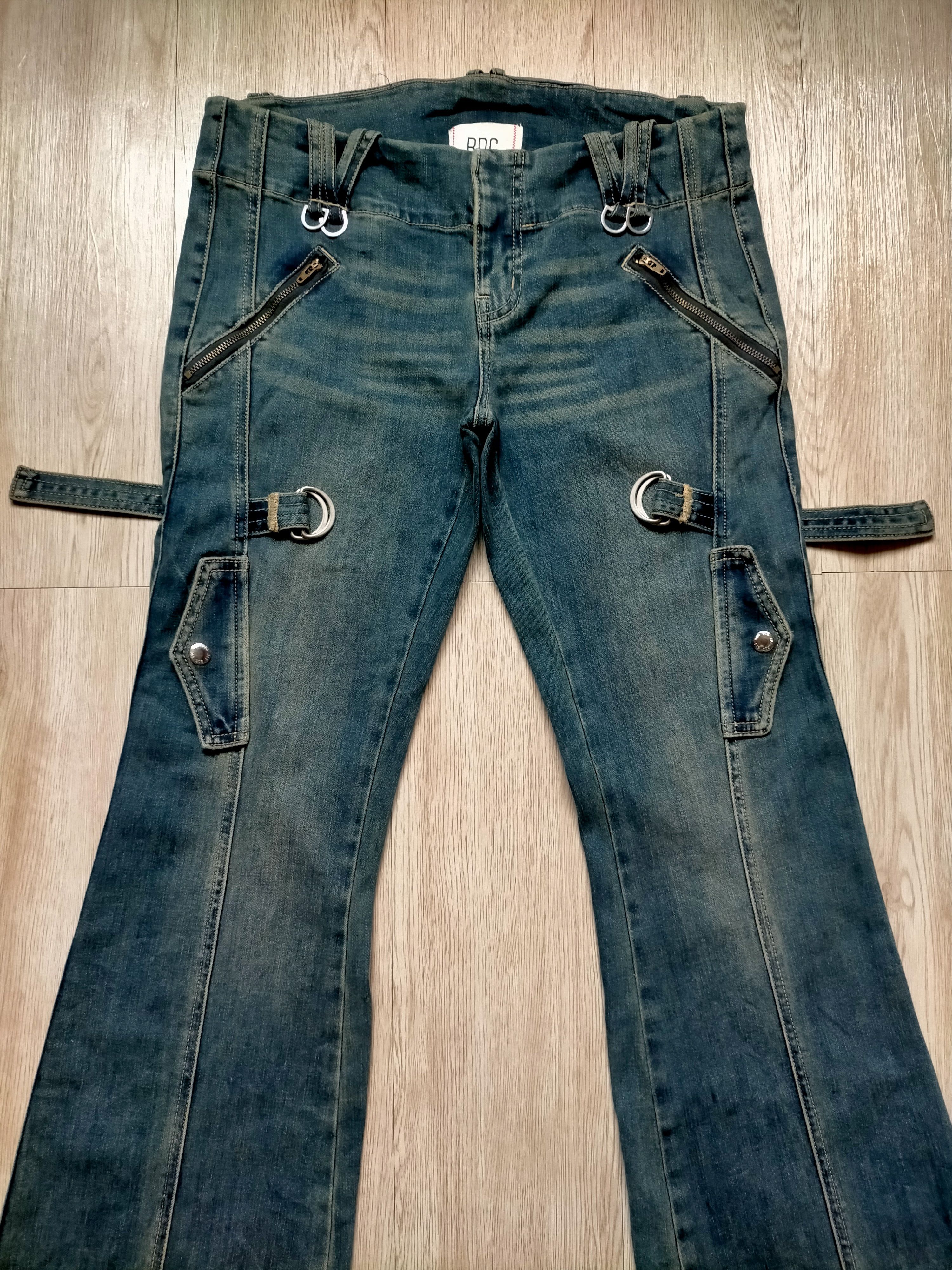 Bdg BDG Urban Outfitters Flare Jeans Low rise Boot cut denim Size US 30 / EU 46 - 3 Thumbnail