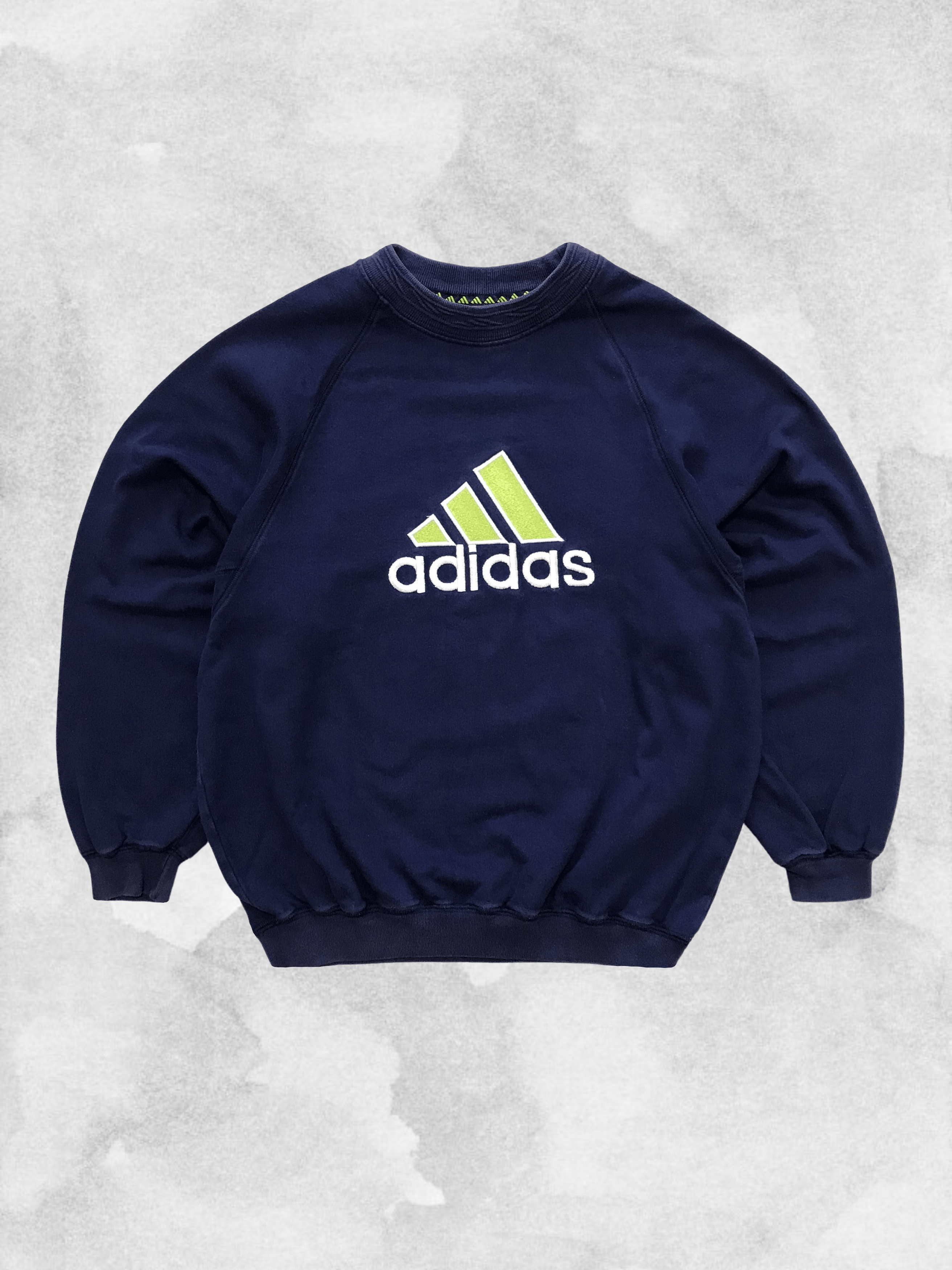 Adidas ADIDAS Vintage Sweatshirt Crewneck BigLogo 90s Rare Pullover Size US S / EU 44-46 / 1 - 1 Thumbnail