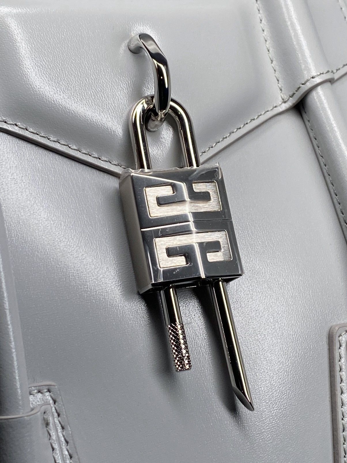 Givenchy Givenchy Antigona Lock Shoulder Bag Size ONE SIZE - 7 Thumbnail
