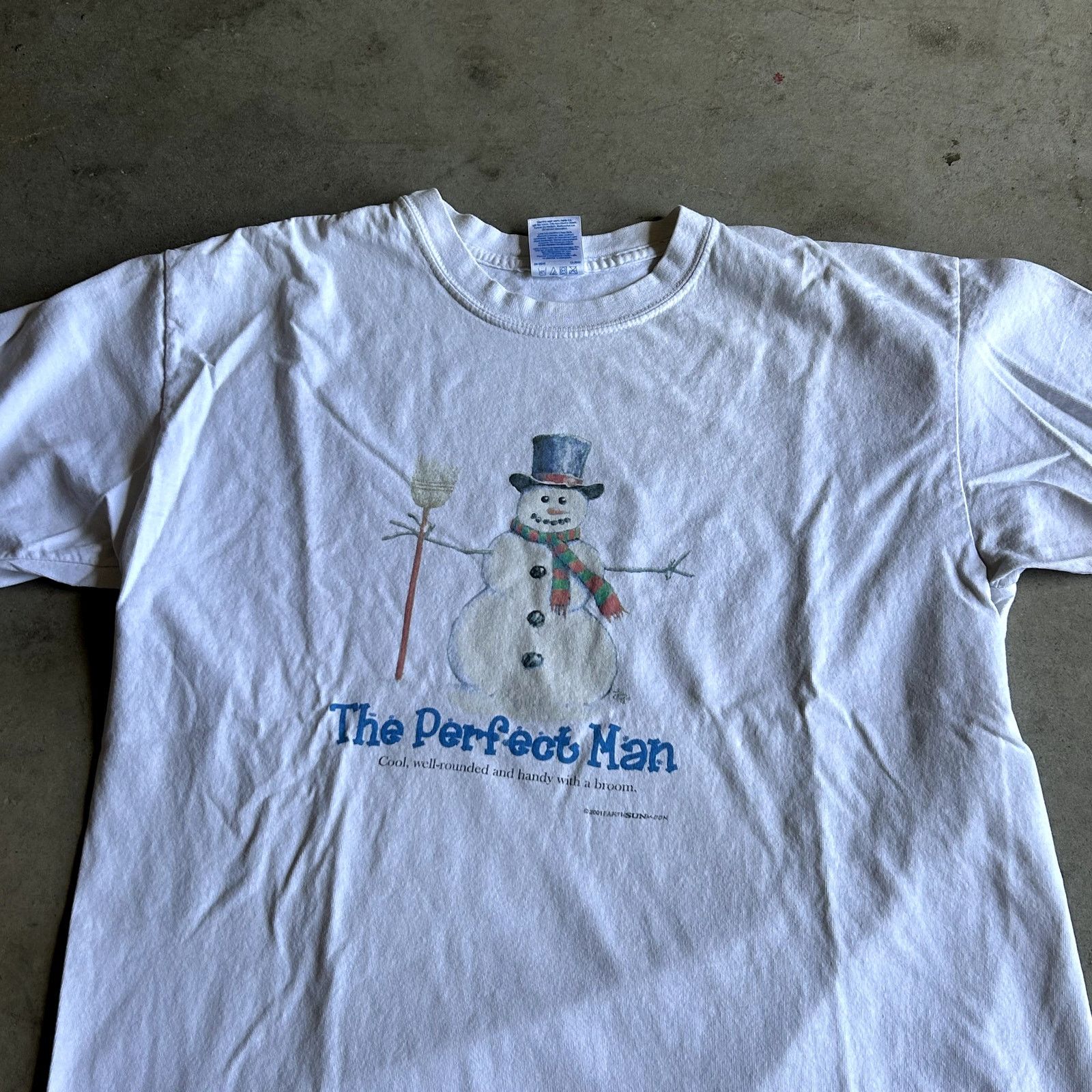 Gildan Y2K Funny Snowman Perfect Man T-Shirt Large Size US L / EU 52-54 / 3 - 2 Thumbnail