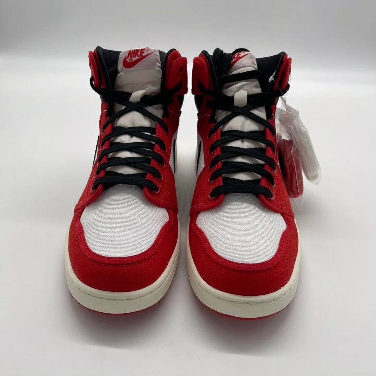 Jordan Brand Jordan 1 Retro AJKO Chicago (2021) Size US 10.5 / EU 43-44 - 3 Thumbnail