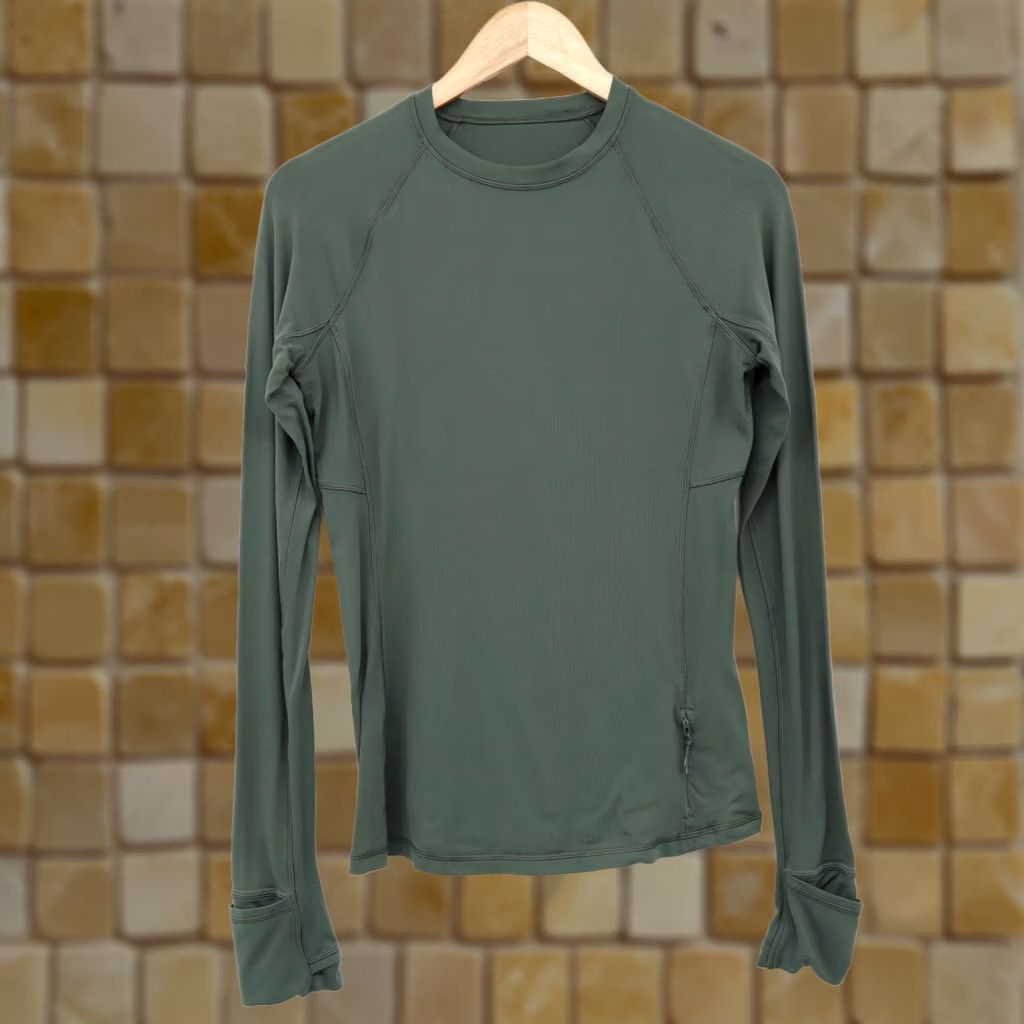 Lululemon Lululemon Women's Its Rulo Long Sleeve Shirt Updated Dark Forest Green Sz M Shirt Adult M Green Athletic Bibs? Size M / US 6-8 / IT 42-44 - 1 Thumbnail