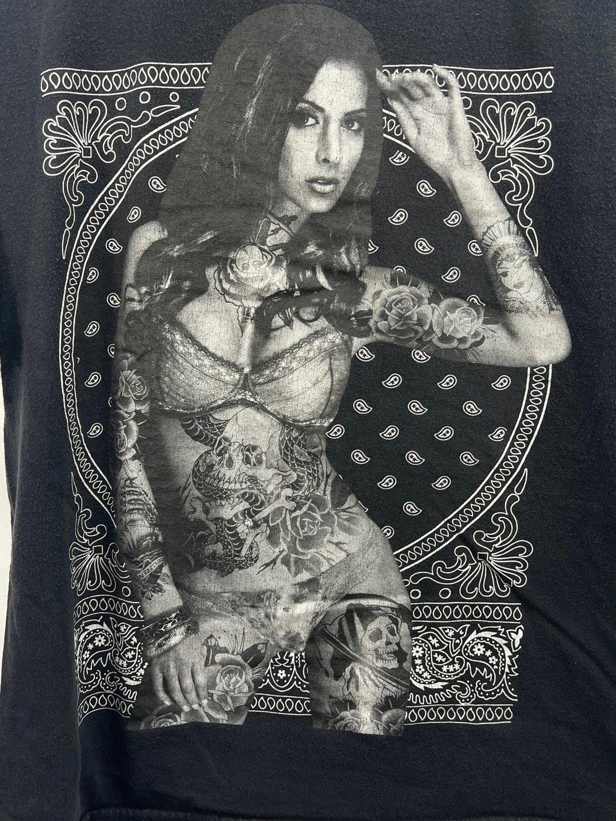 Designer Unique Black Graphic Tee with Tattoo Artwork Vintage Size US L / EU 52-54 / 3 - 2 Thumbnail
