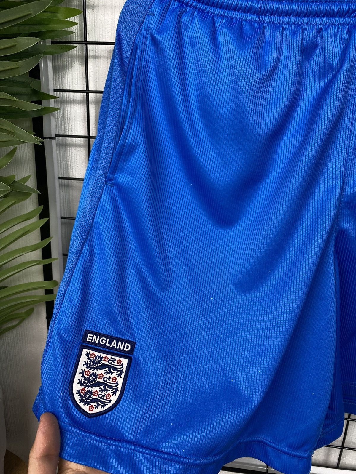 Umbro × Vintage Vintage England Umbro National Team Shorts Football Blue Men Size US 36 / EU 52 - 8 Thumbnail