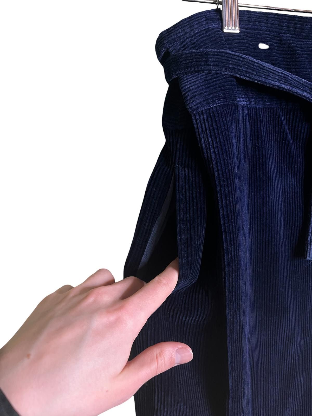 Comme des Garcons Vintage Comme des Garçons Corduroy Wrap Skirt Pleated Size 30" / US 8 / IT 44 - 6 Thumbnail