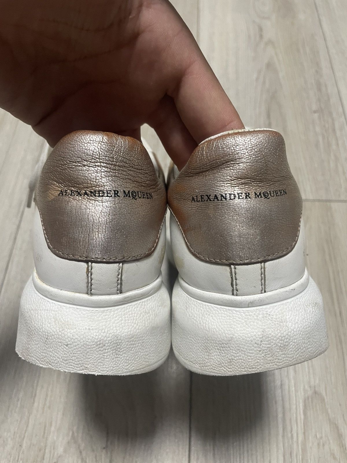 Alexander McQueen Alexander McQueen Basic Sneakers 462217 Unisex Size US 8 / IT 38 - 4 Thumbnail