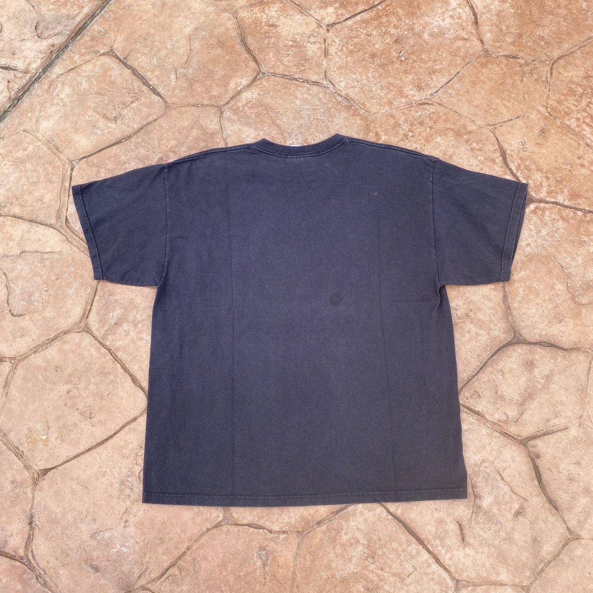 Vintage THRASHED Faded Vintage Y2K Raise Me Flame ERD GRUNGE TEE Size US XL / EU 56 / 4 - 5 Thumbnail