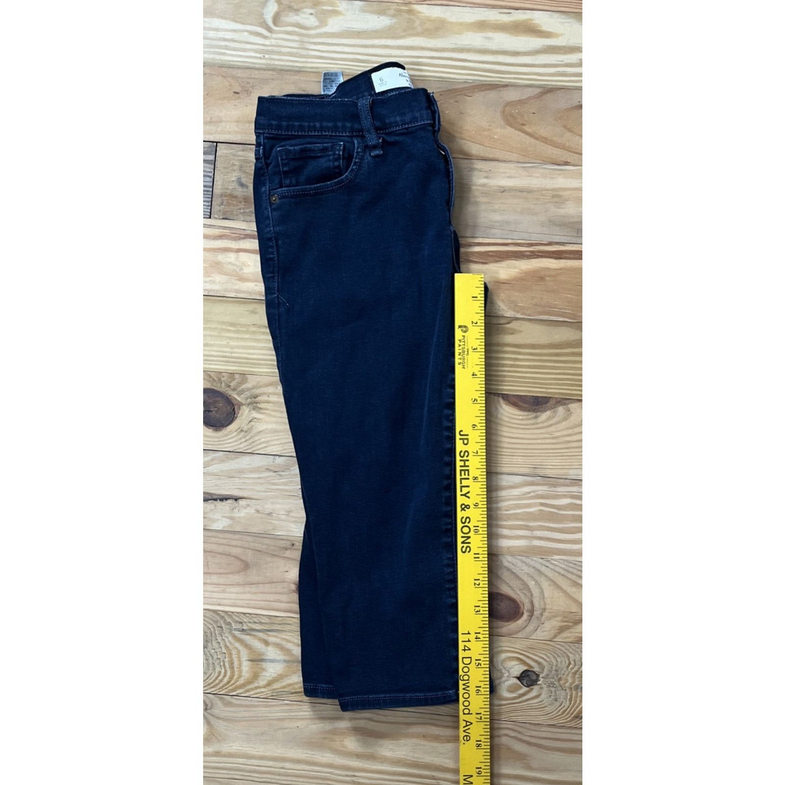 Abercrombie & Fitch Abercrombie & Fitch Perfect stretch denim capri size 6 Size 28" / US 6 / IT 42 - 5 Thumbnail