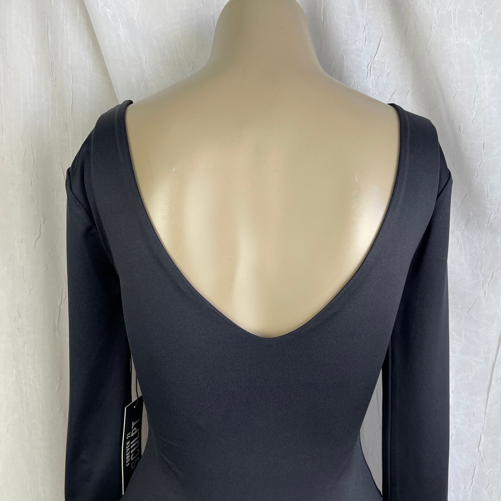 Forever 21 Forever 21 Black Contour Sculpt Satin Thong Bodysuit NWT XS Size XS / US 0-2 / IT 36-38 - 8 Thumbnail