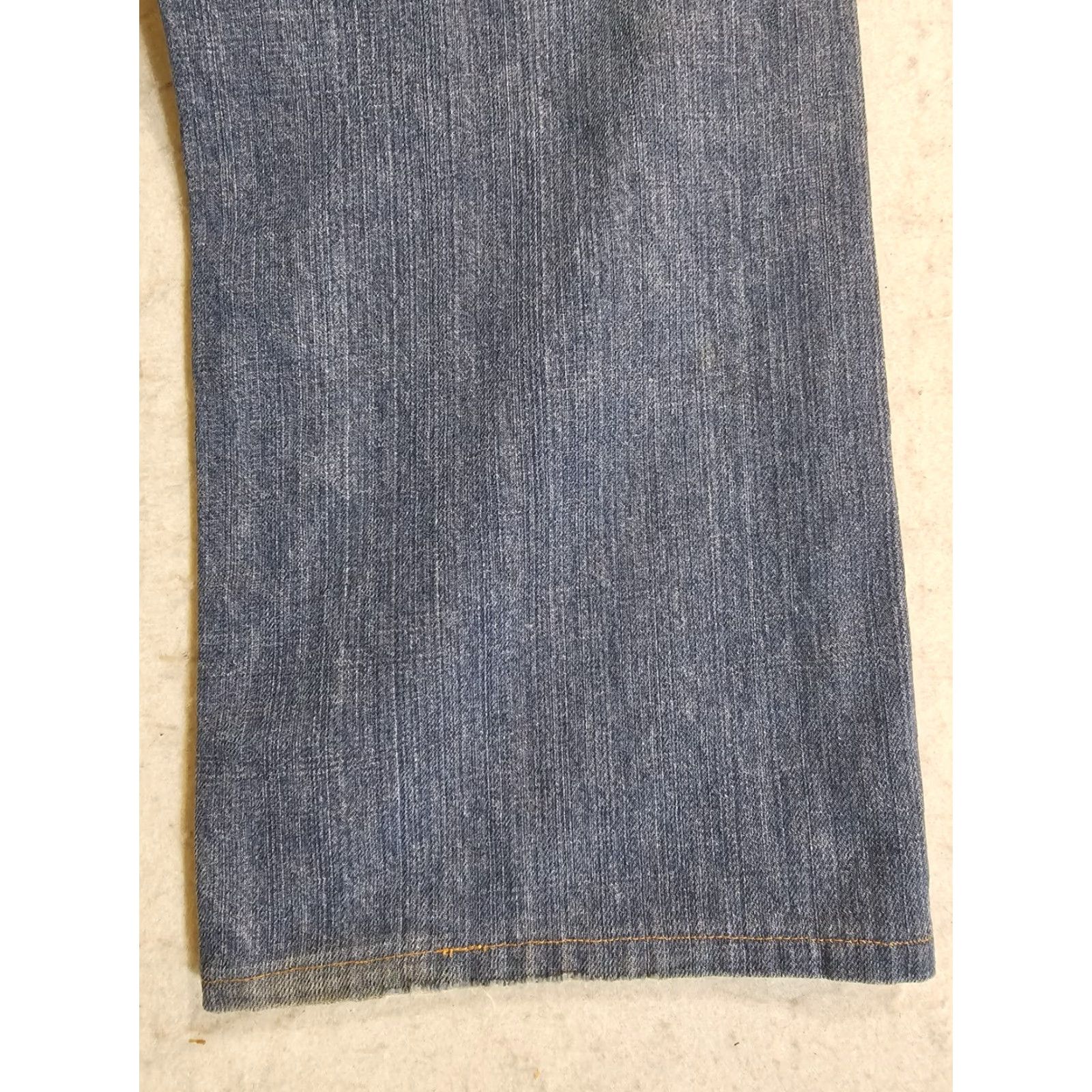 Lucky Brand VINTAGE Lucky Brand Dungarees Distressed Denim Medium Wash Mens Sz 34x29 Size US 34 / EU 50 - 7 Thumbnail