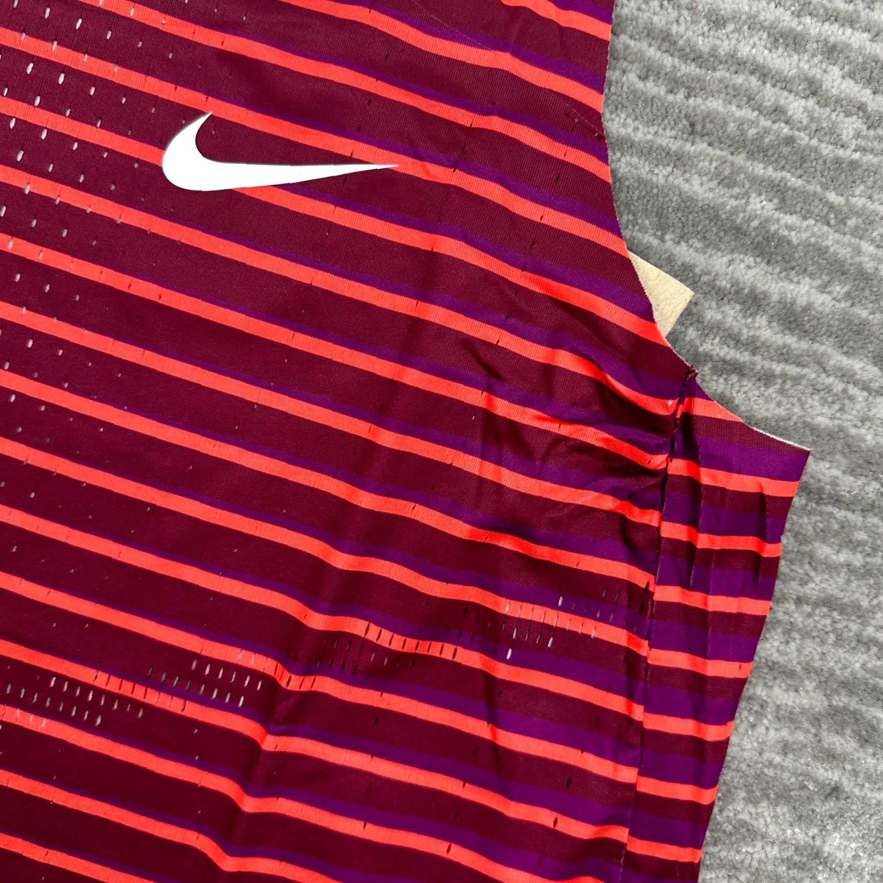 Nike Nike Dri-FIT Tank Womens Medium Red Striped Running Singlet Sleeveless Pullover Quick Dry Breathable Moisture Wicking Sportswear Size M / US 6-8 / IT 42-44 - 3 Thumbnail