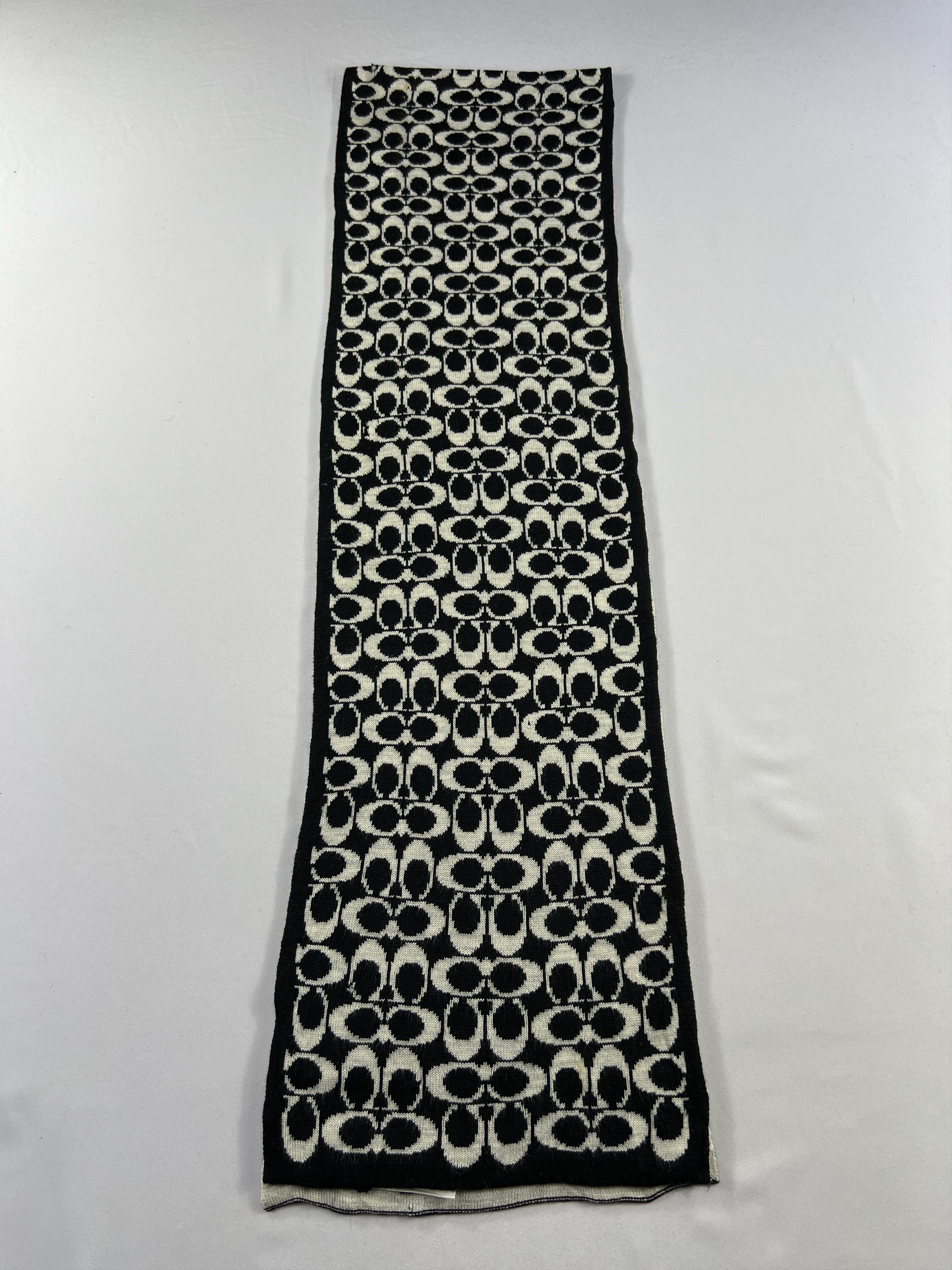 Coach Coach Monogram Distressed Scarf / Muffler / Neckwear P1061 Size ONE SIZE - 3 Thumbnail