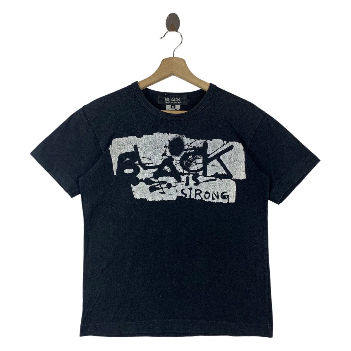 Comme des Garcons BLACK Comme des Garçons black is strong tee Size US S / EU 44-46 / 1 - 1 Thumbnail
