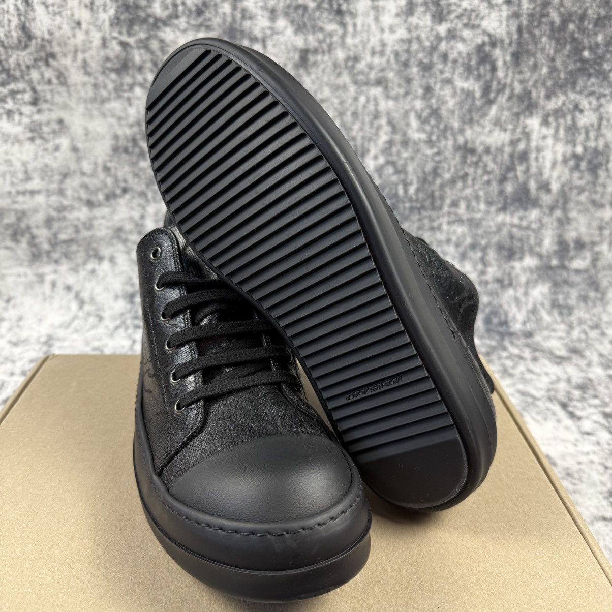 Rick Owens Rick Owens DRKSHDW Black Foil Denim Low Shoes Size US 9 / EU 42 - 4 Thumbnail