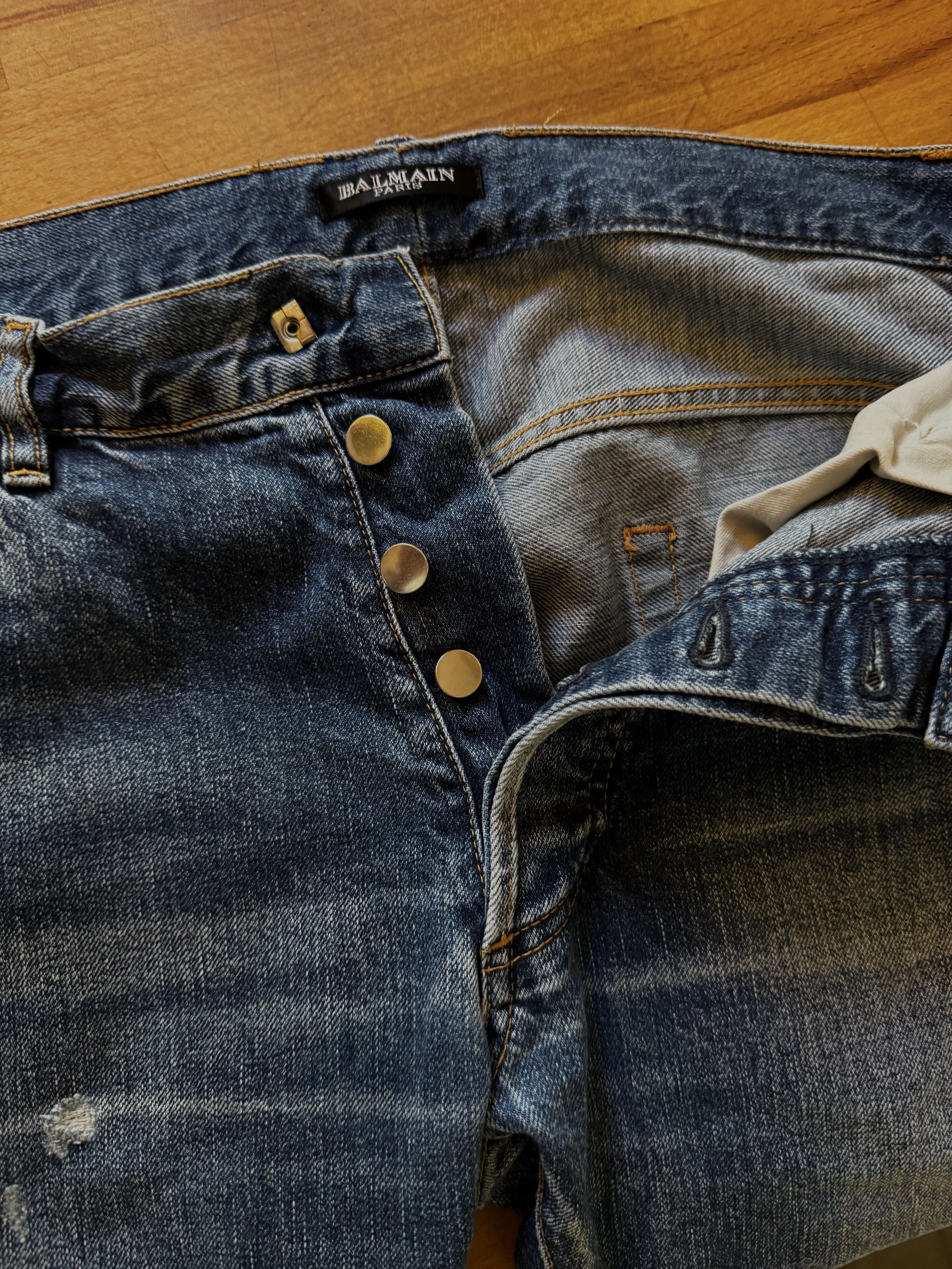 Balmain DENIM DISTRESSED JEANS Size US 31 - 10 Thumbnail