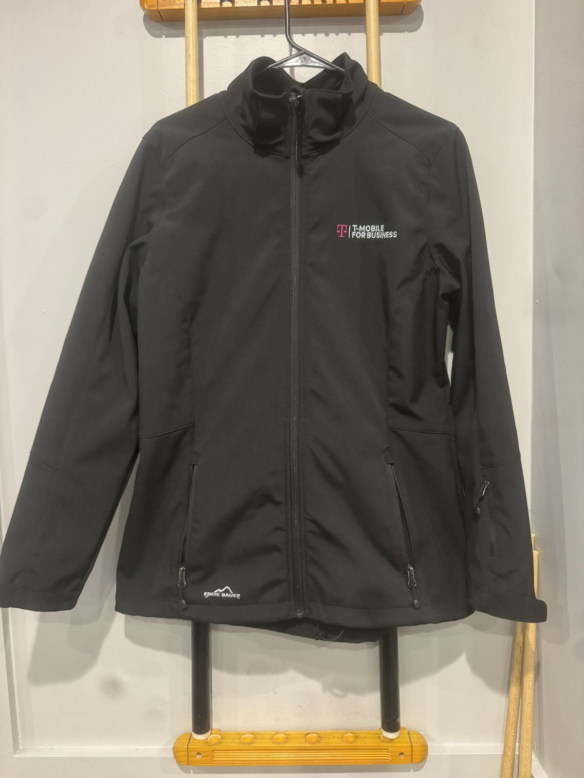 Eddie Bauer T- Mobile x Eddie Bauer Jacket Size L / US 10 / IT 46 - 3 Thumbnail