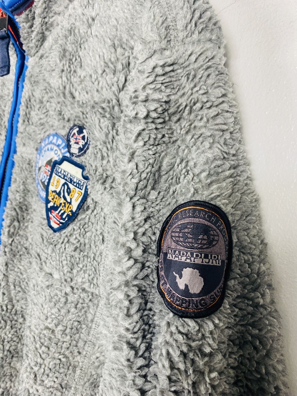 Napapijri Vintage Napapijri Sherpa Fleece Full Zipper Sweater Size US L / EU 52-54 / 3 - 4 Thumbnail