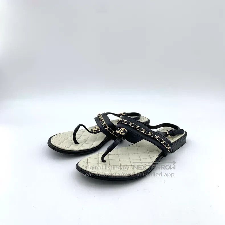 Chanel Chanel White diamond checkered double C chain design clip Size US 7.5 / IT 37.5 - 1 Thumbnail