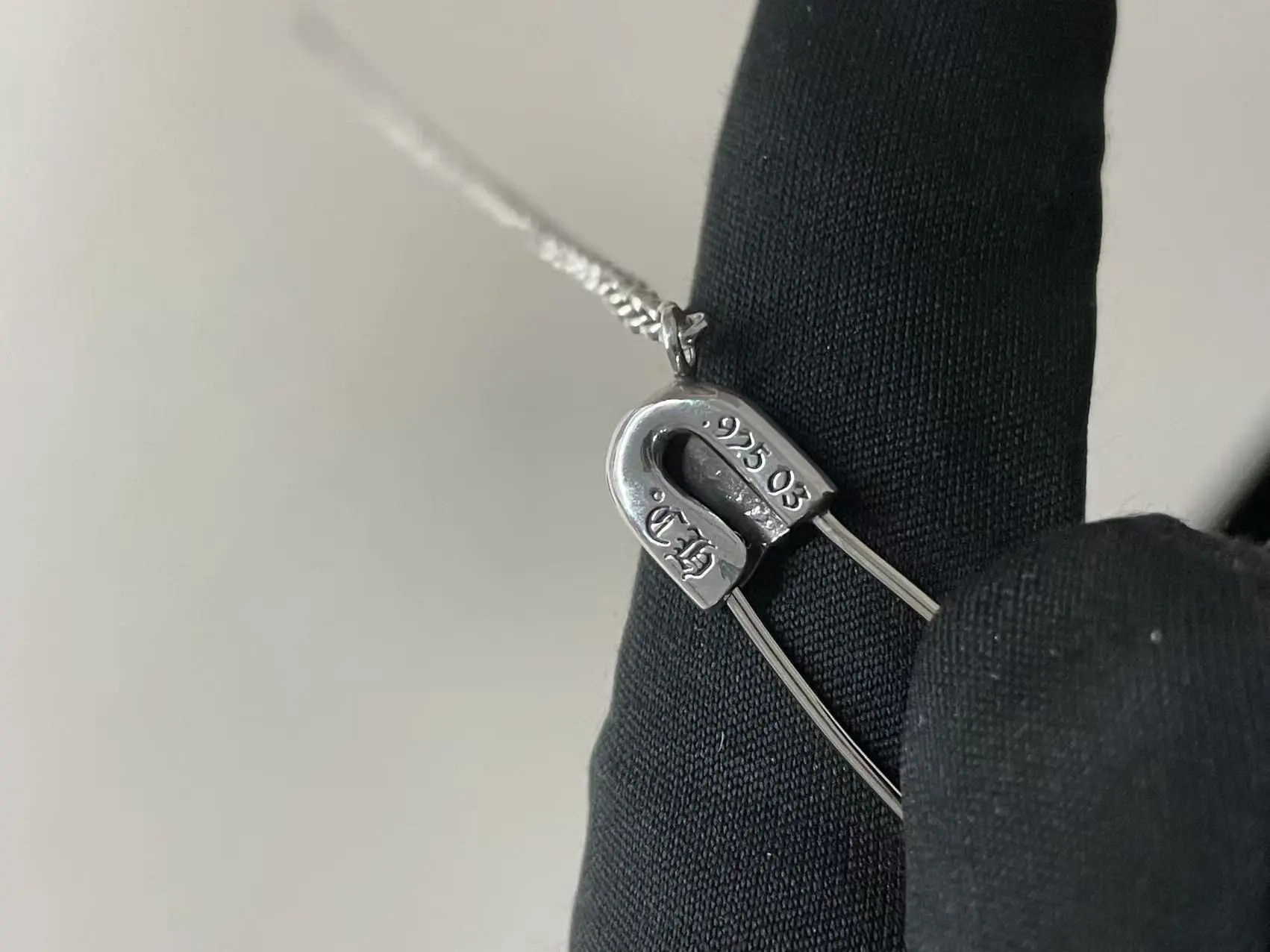 Chrome Hearts Chrome Hearts Silver Safty Pin Roll Chain Necklace Size ONE SIZE - 8 Thumbnail