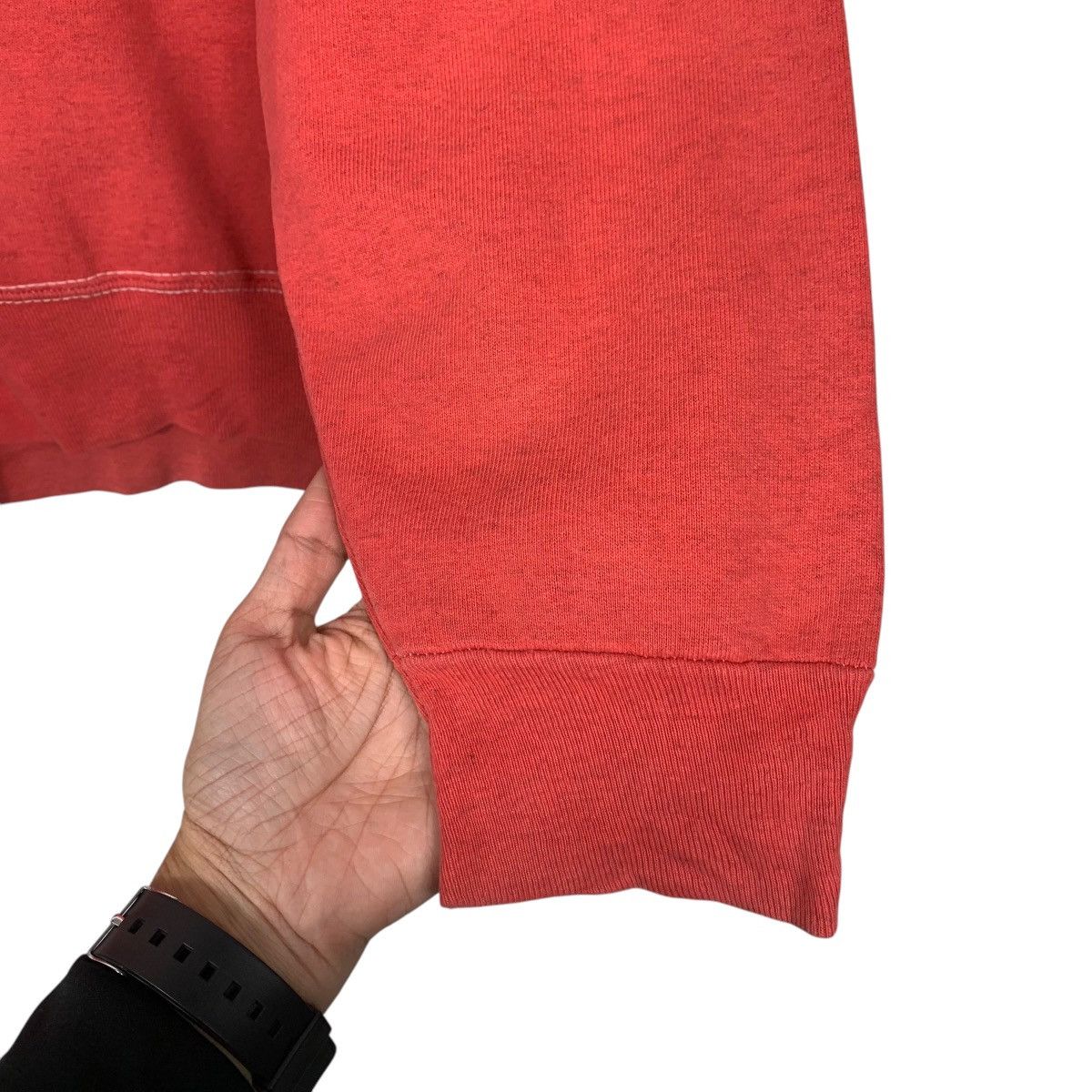 Japanese Brand Vintage The Surf Red Crewneck Sweatshirt Size US M / EU 48-50 / 2 - 9 Thumbnail
