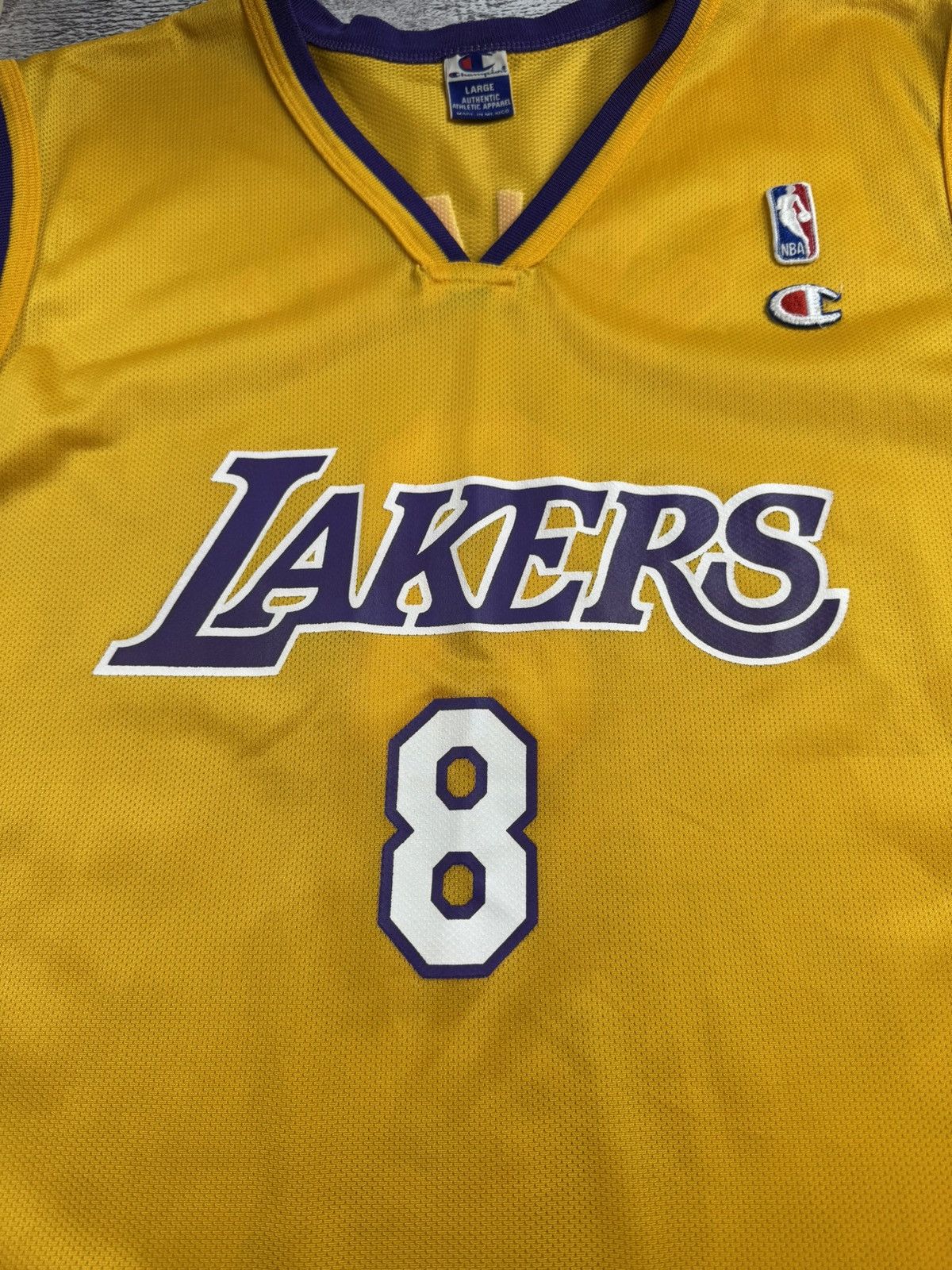 NBA Vintage Lakers Kobe Bryant #8 Rap Shirt Basketball Jersey Size US L / EU 52-54 / 3 - 8 Thumbnail