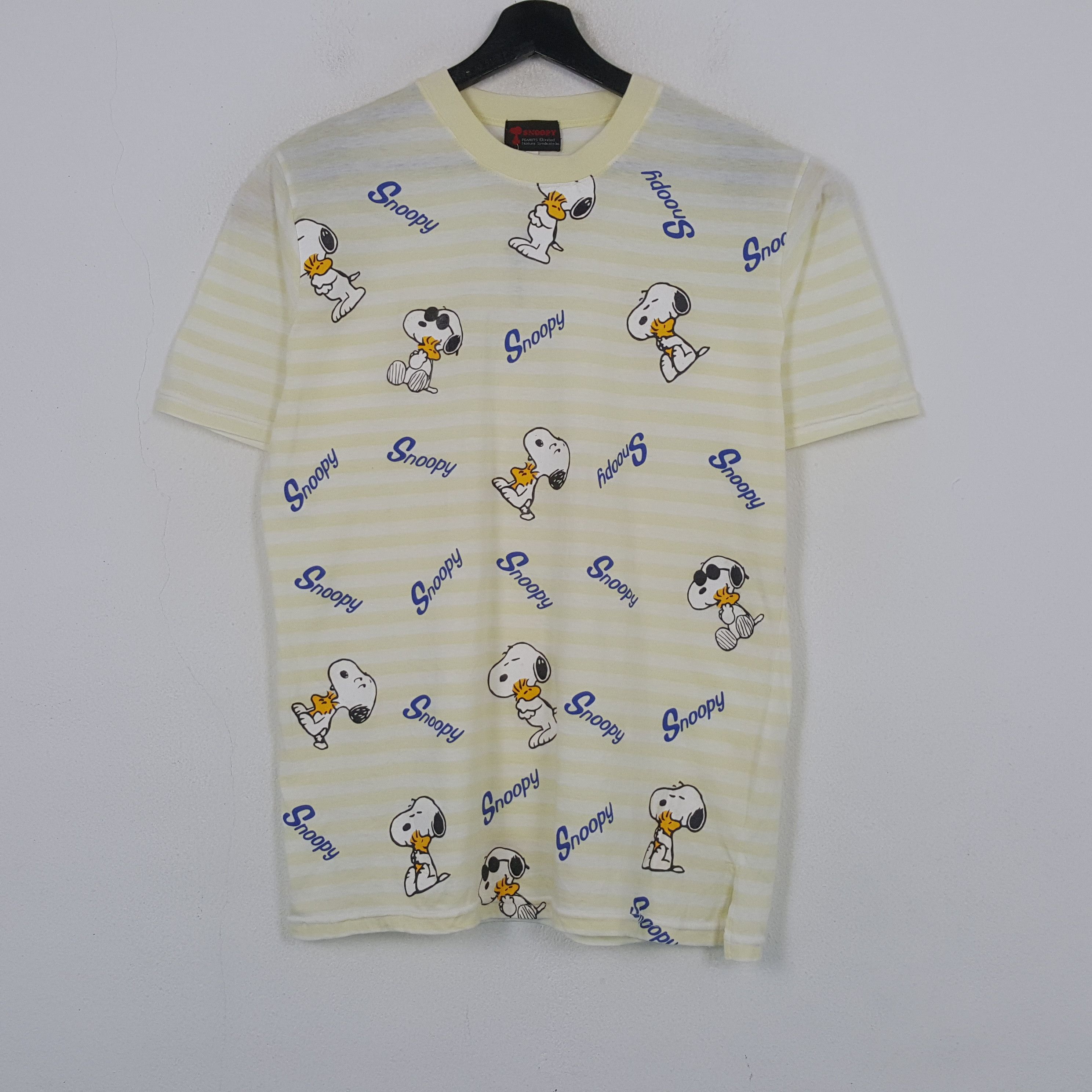 Vintage Snoopy Cartoon Streetwear Style Tshirt RR20 Size US L / EU 52-54 / 3 - 1 Thumbnail