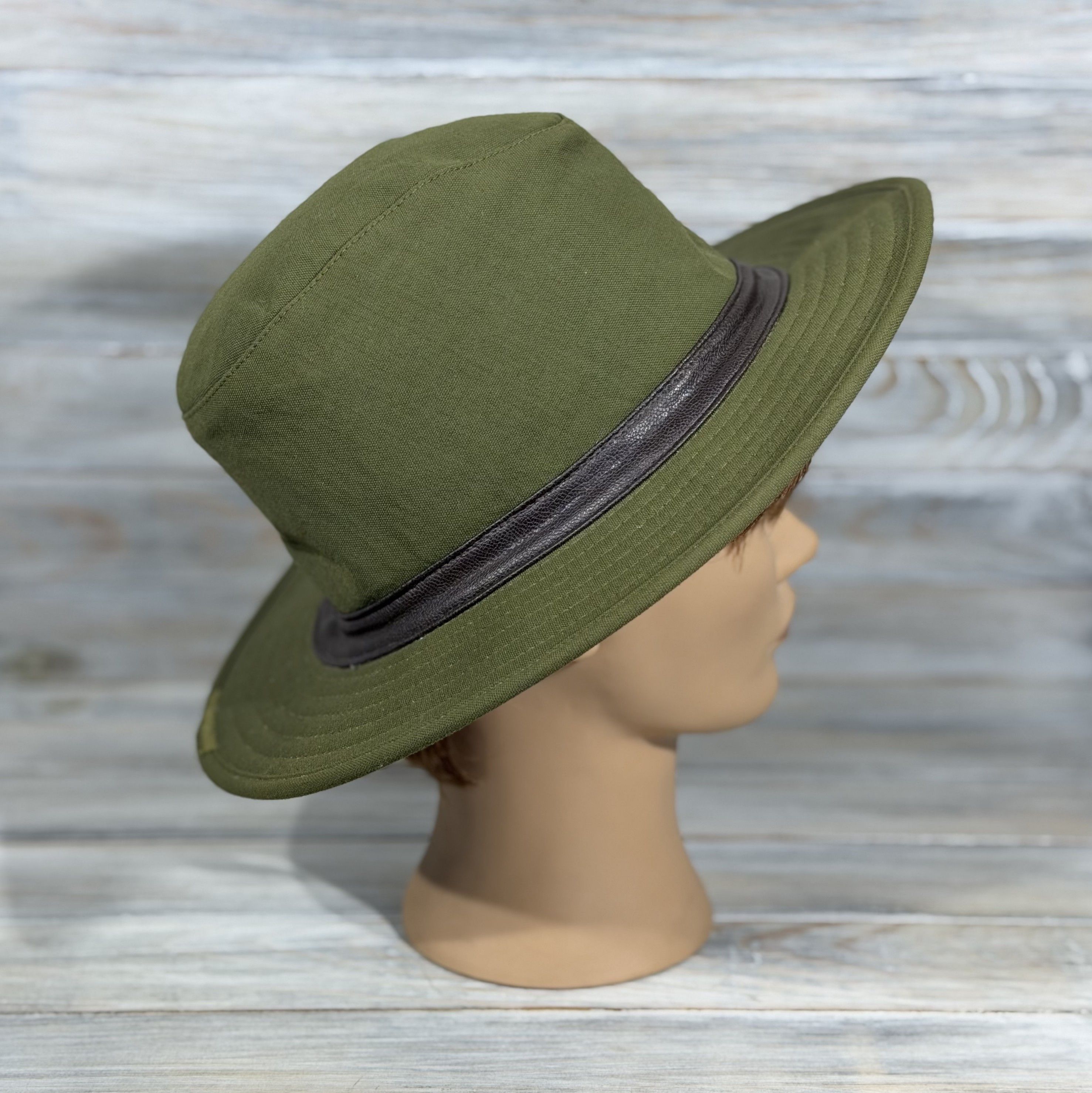 Barbour BARBOUR H7546 100% Cordura Waterproof Unisex Hat Made in UK Size ONE SIZE - 13 Thumbnail