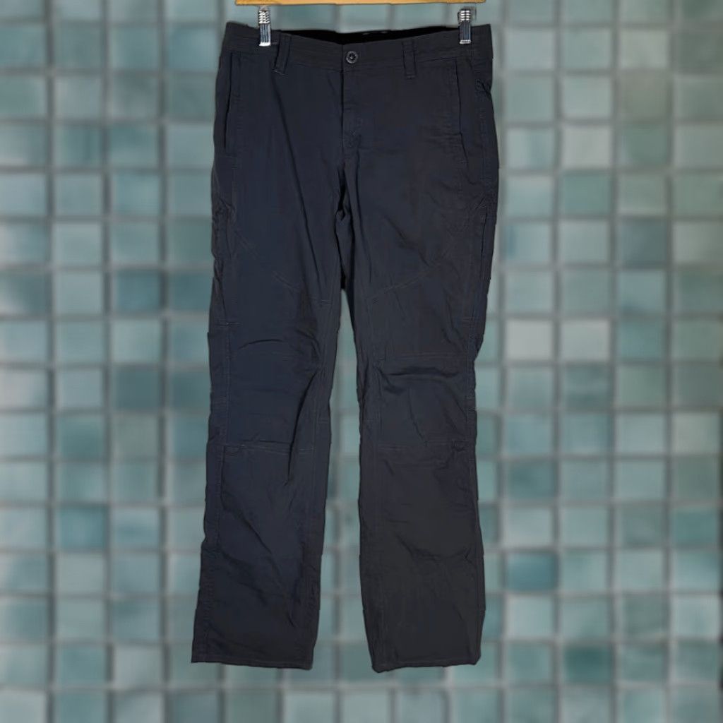 Vintage Kuhl Spire Roll Up Pants Zip Pockets Hiking size 8 REG style 6279 Women Gray Chino Outdoors Size 30" / US 8 / IT 44 - 1 Thumbnail