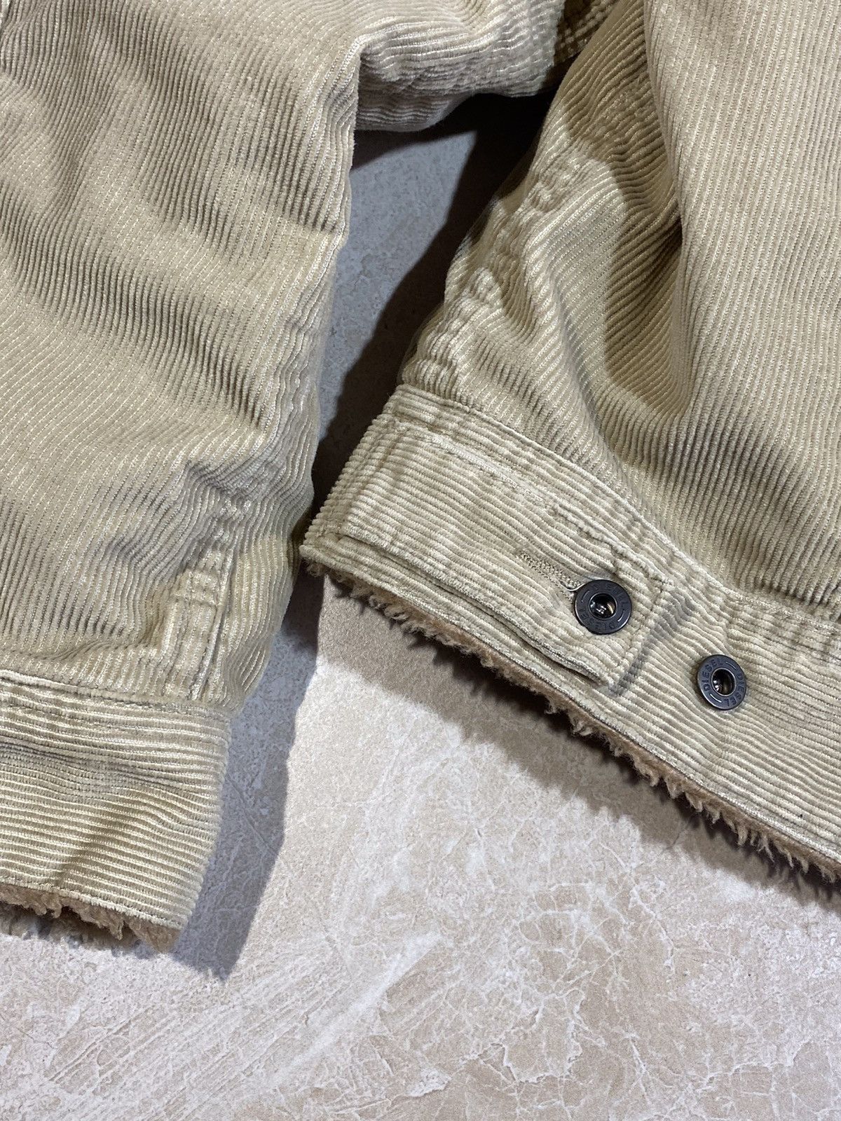 Diesel × Vintage Vintage Diesel Corduroy Sherpa y2k streetwear style jacket Size XL / US 12-14 / IT 48-50 - 14 Thumbnail