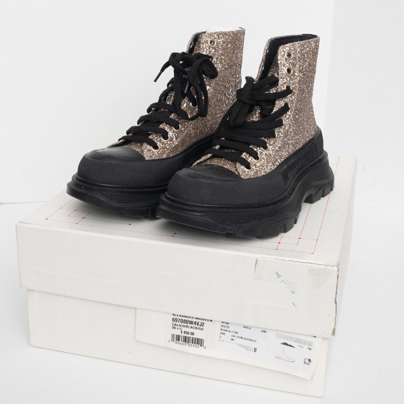 Alexander McQueen Alexander McQueen. Gitter Lug Sole Combat Boots. Size US 9 / IT 39 - 2 Thumbnail